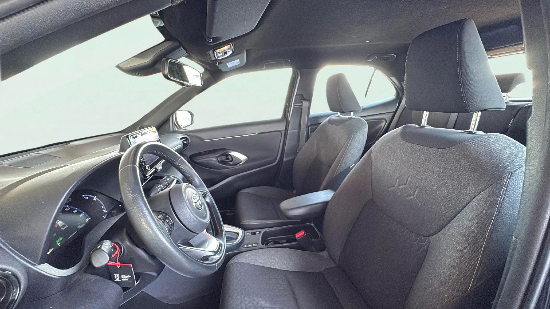 Toyota Yaris Cross 1.5 120H Active Tech - foto 16