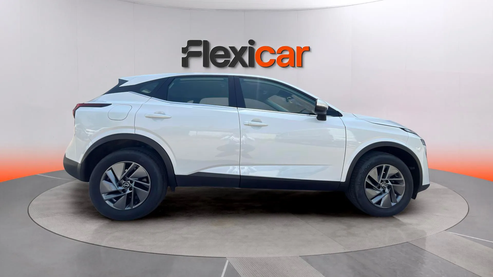 Nissan Qashqai DIG-T mHEV 4x2 Acenta - foto 8