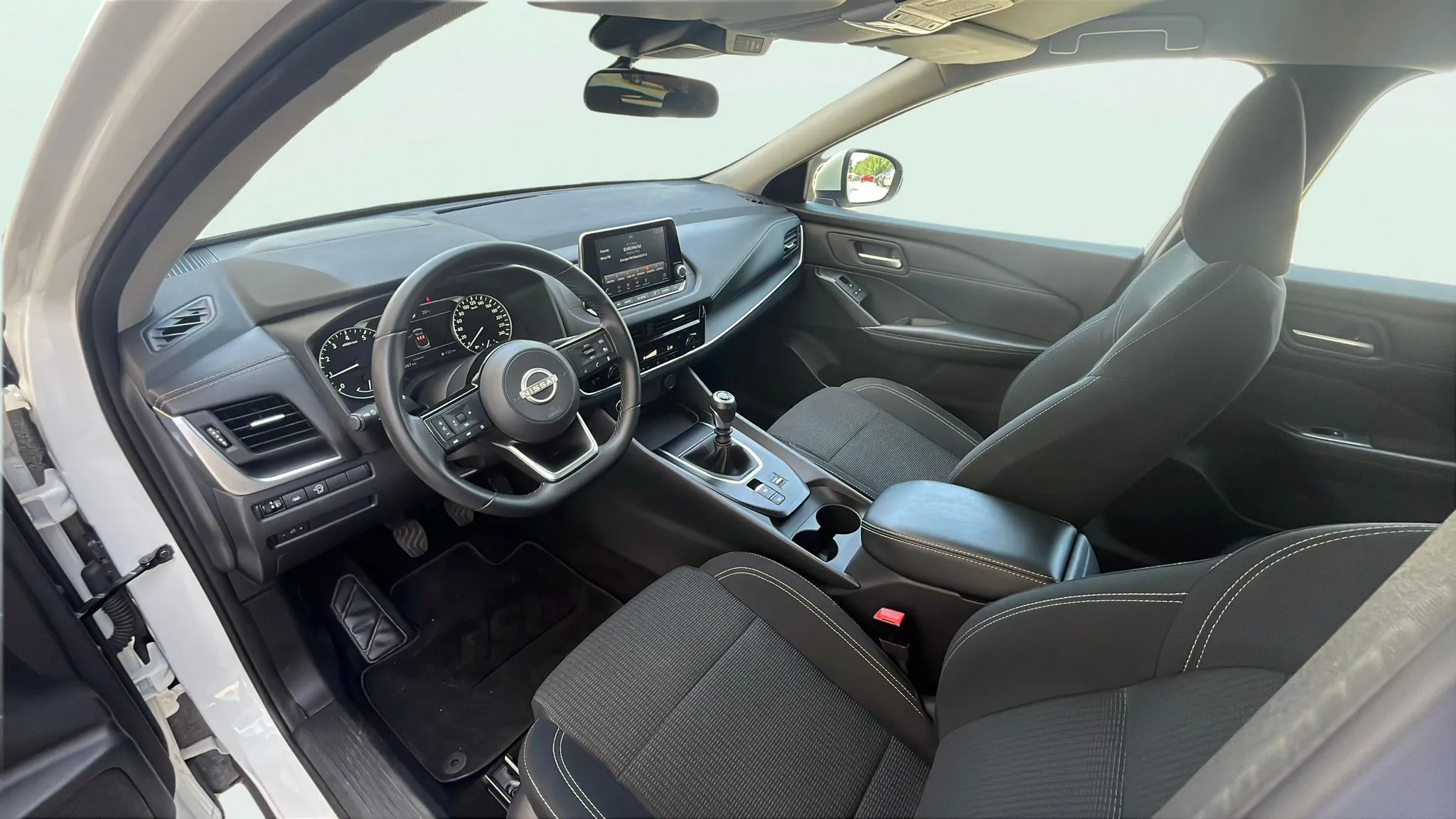 Nissan Qashqai DIG-T mHEV 4x2 Acenta - foto 10