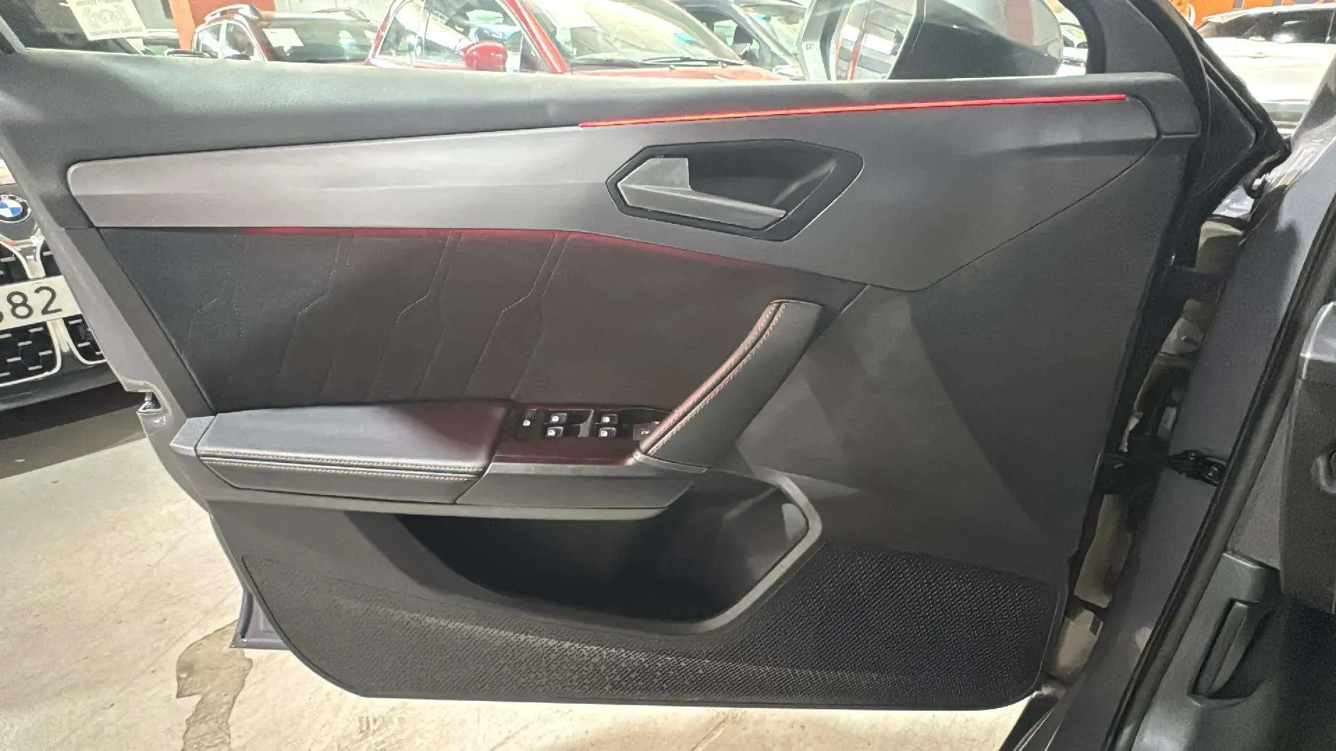 Cupra León 1.5 TSI - foto 25