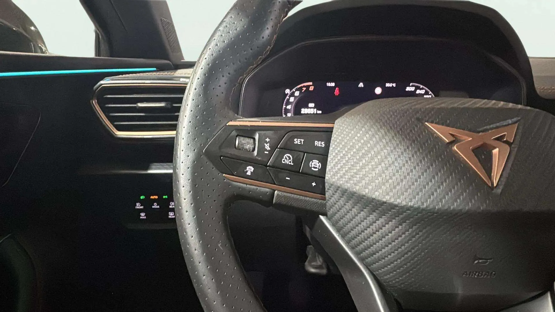 Cupra León 1.5 TSI - foto 17