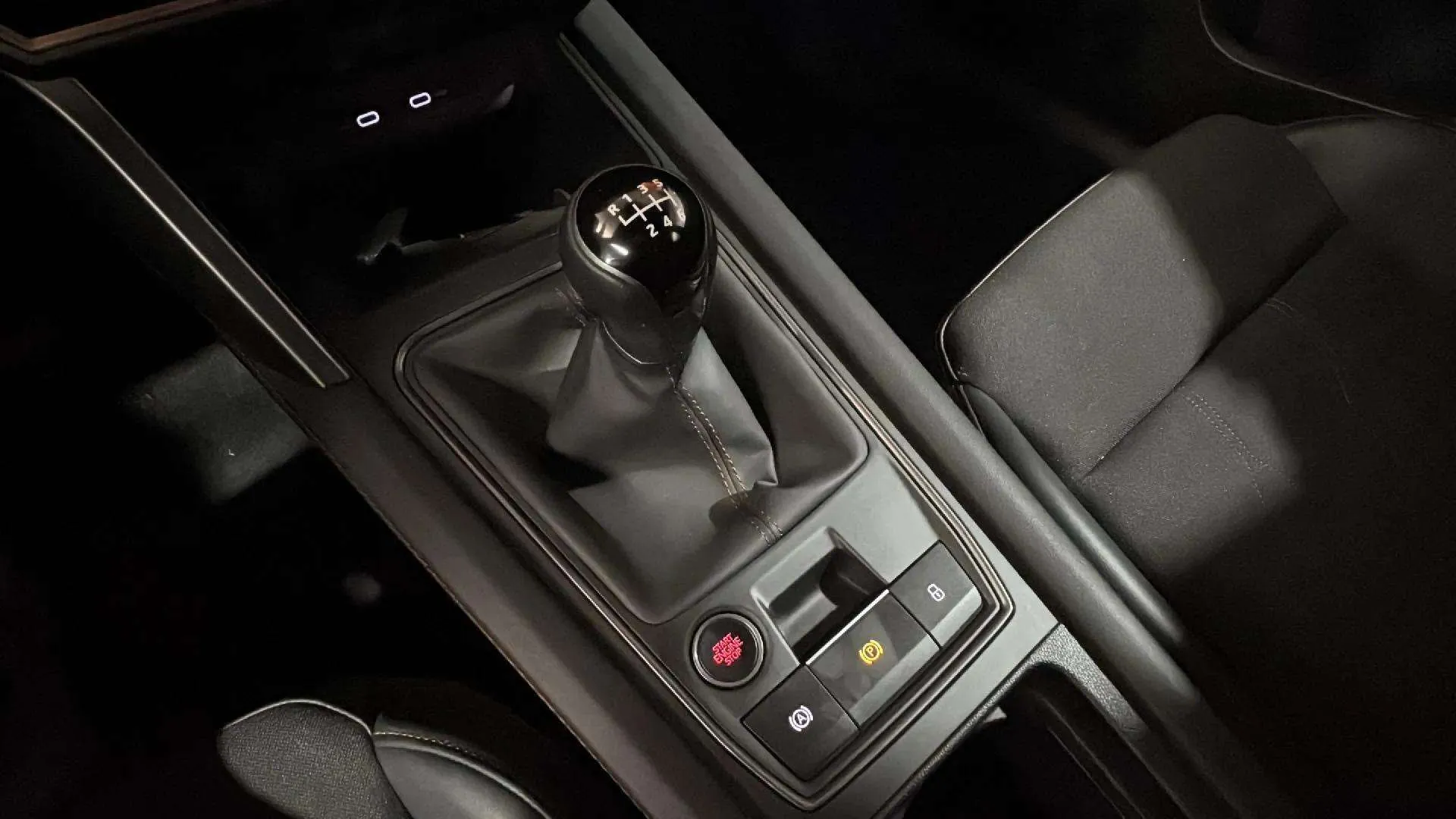 Cupra León 1.5 TSI - foto 19