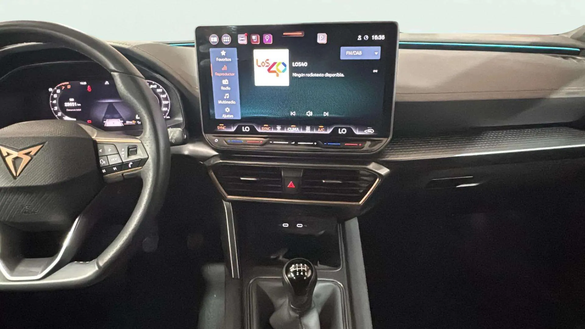 Cupra León 1.5 TSI - foto 12