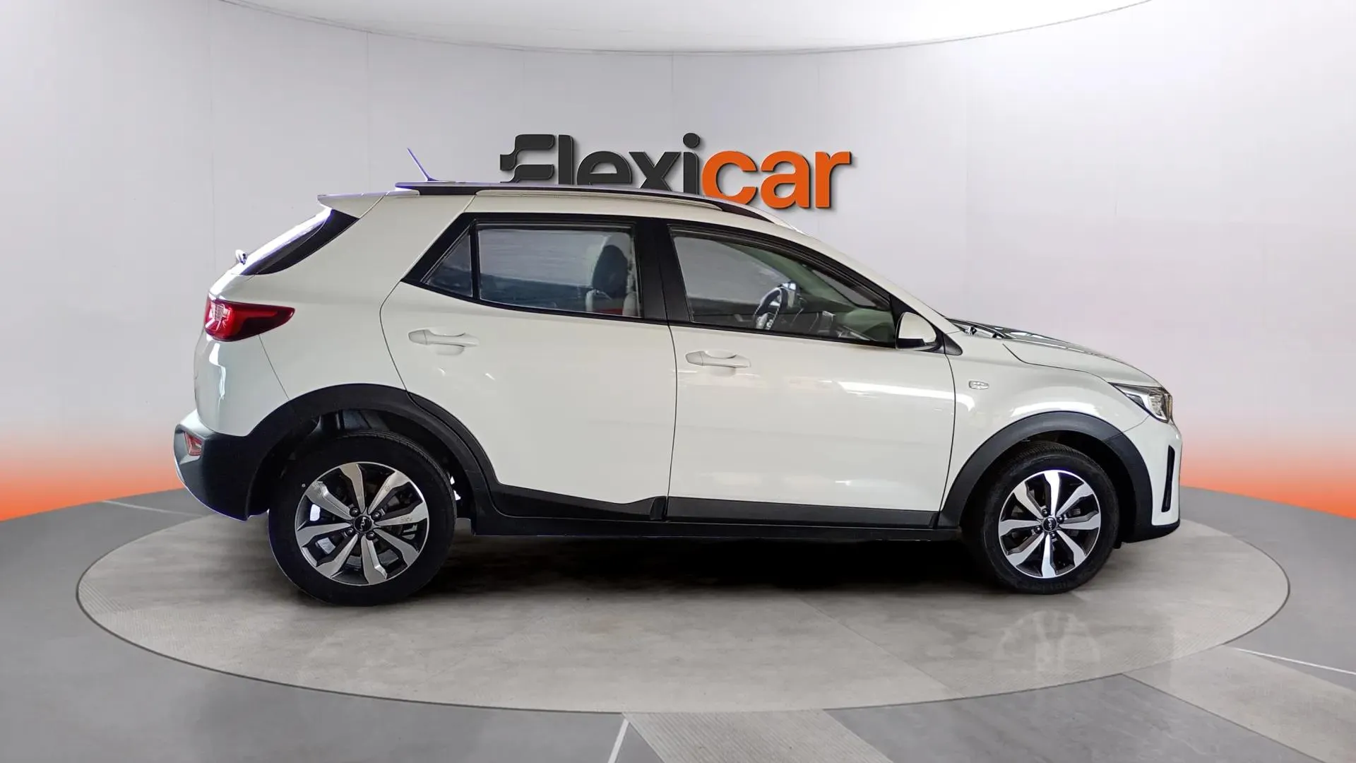 Kia Stonic 1.2 DPi Drive - foto 7