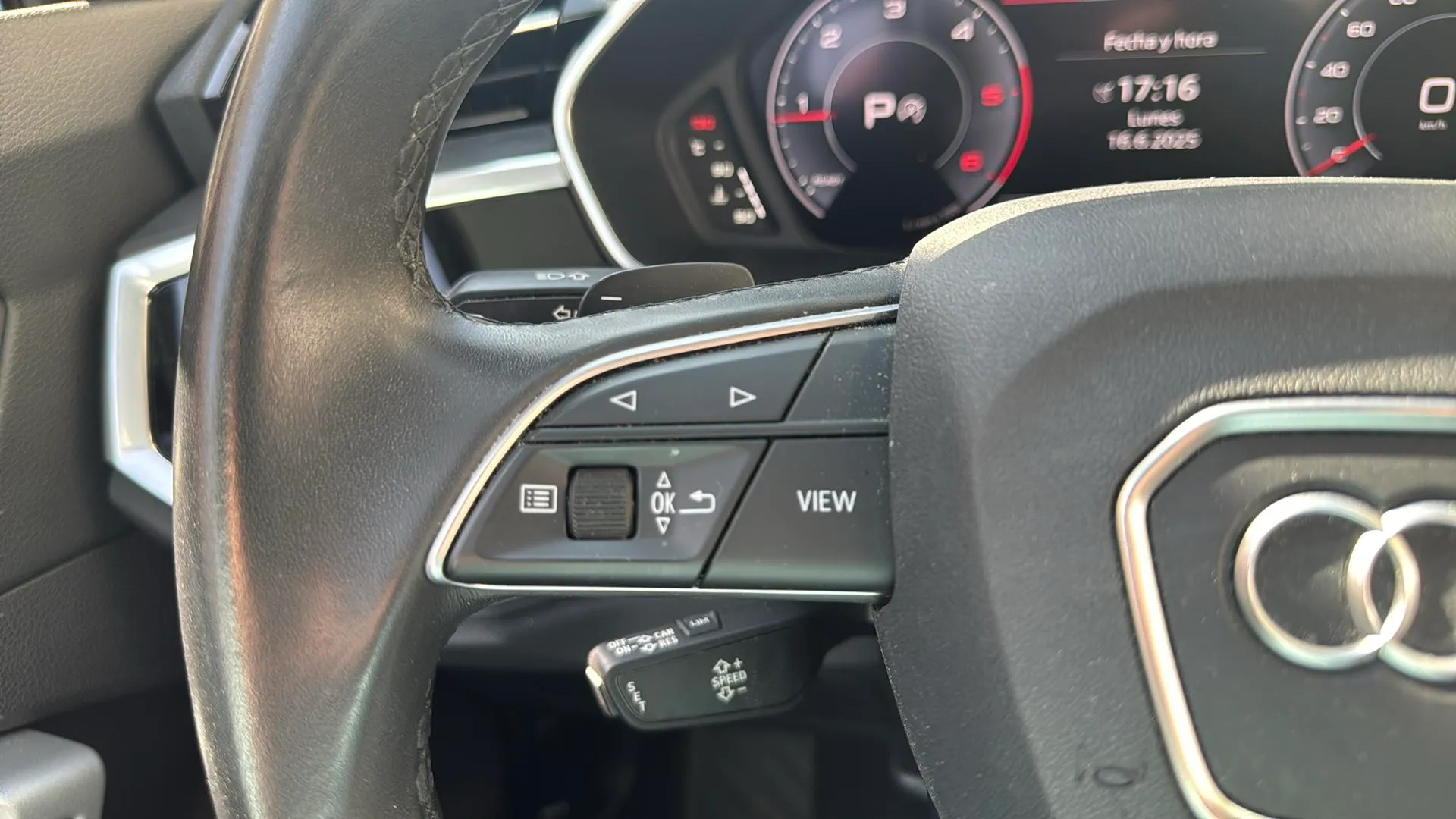 Audi Q3 35 TDI S tronic - foto 18