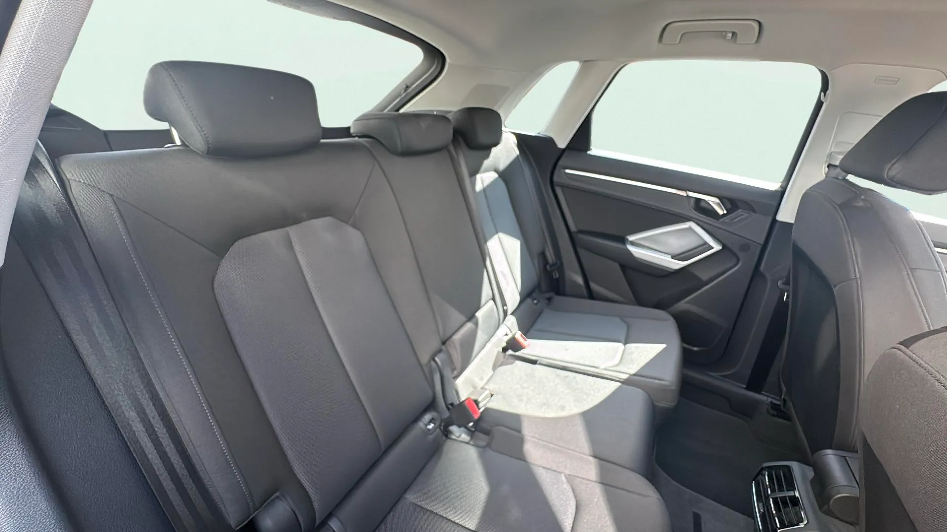 Audi Q3 35 TDI S tronic - foto 12