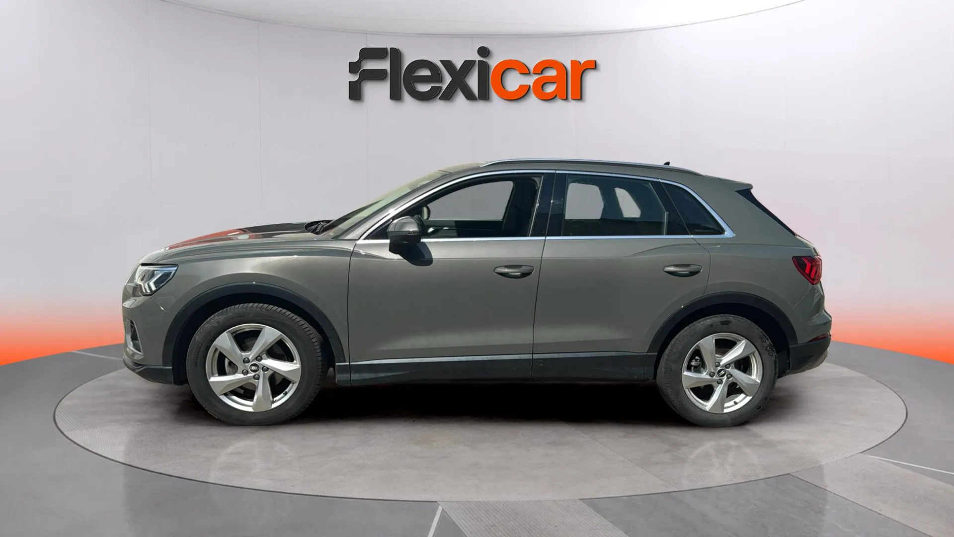 Audi Q3 35 TDI S tronic - foto 4