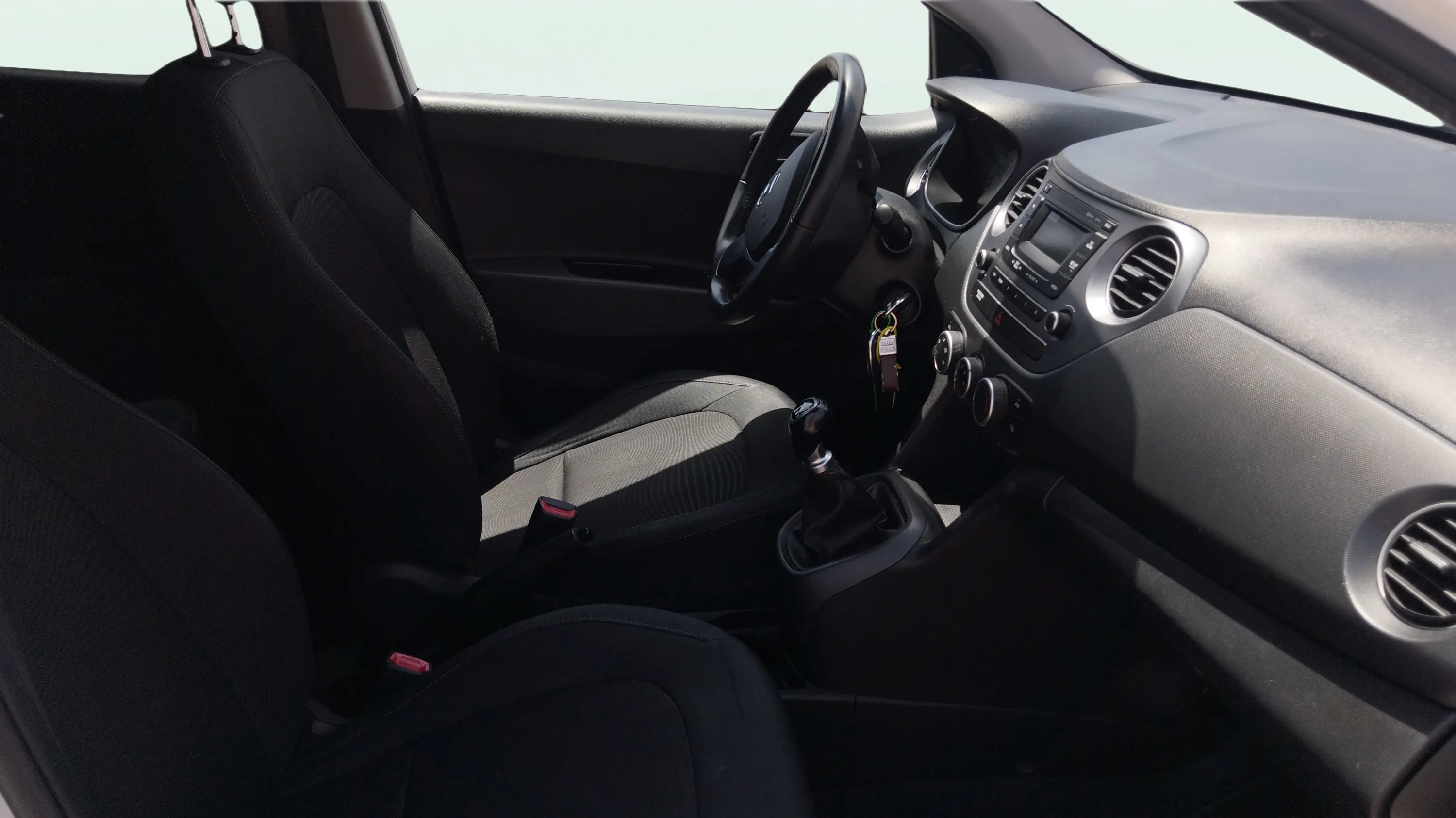 Hyundai i10 1.0 Go! - foto 11