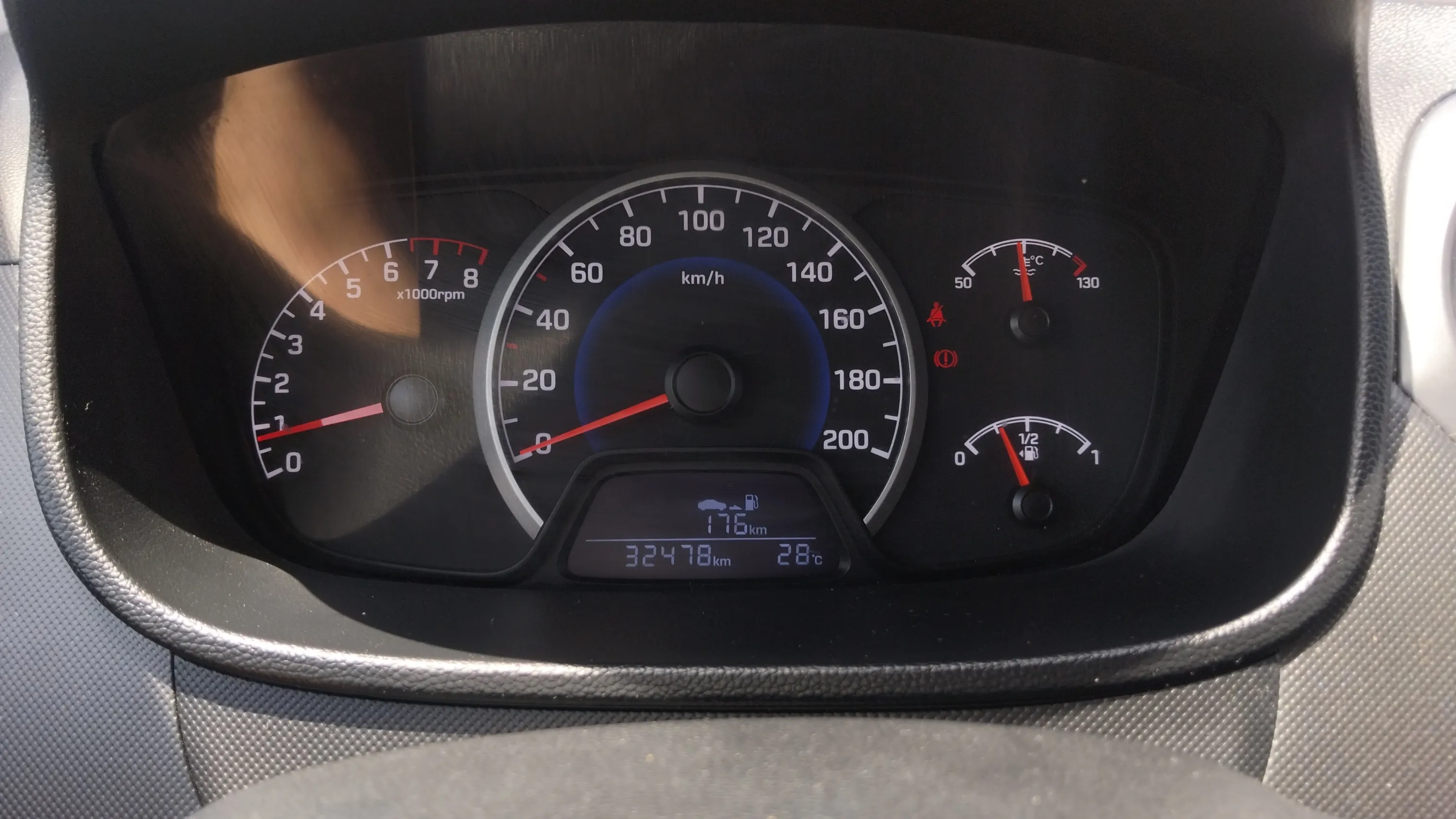 Hyundai i10 1.0 Go! - foto 10