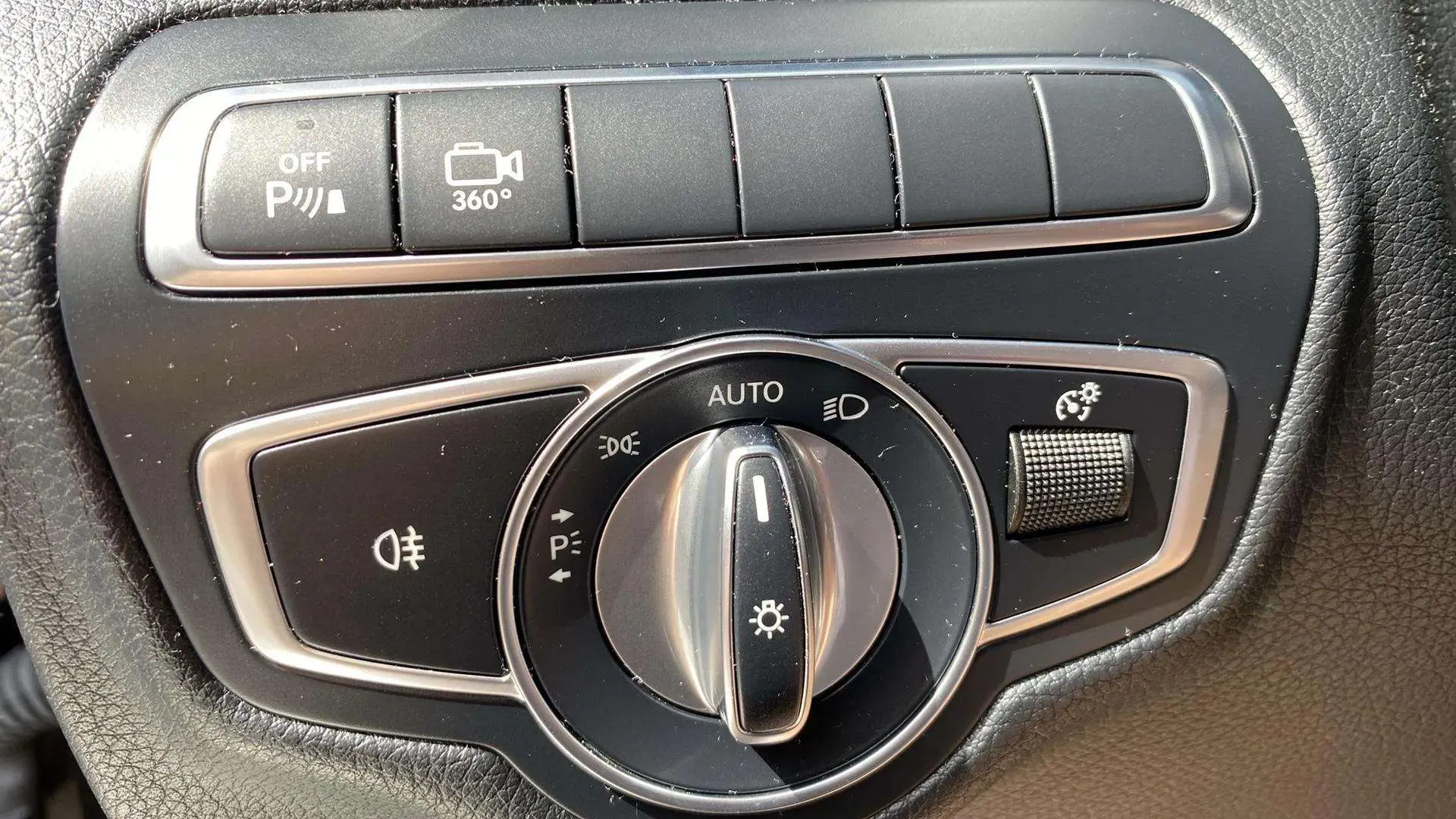 Mercedes-Benz GLC 250 d 4MATIC - foto 16