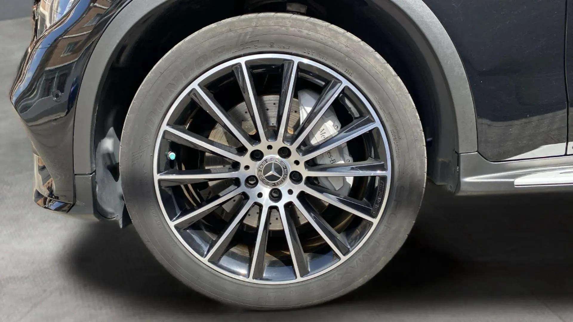 Mercedes-Benz GLC 250 d 4MATIC - foto 36