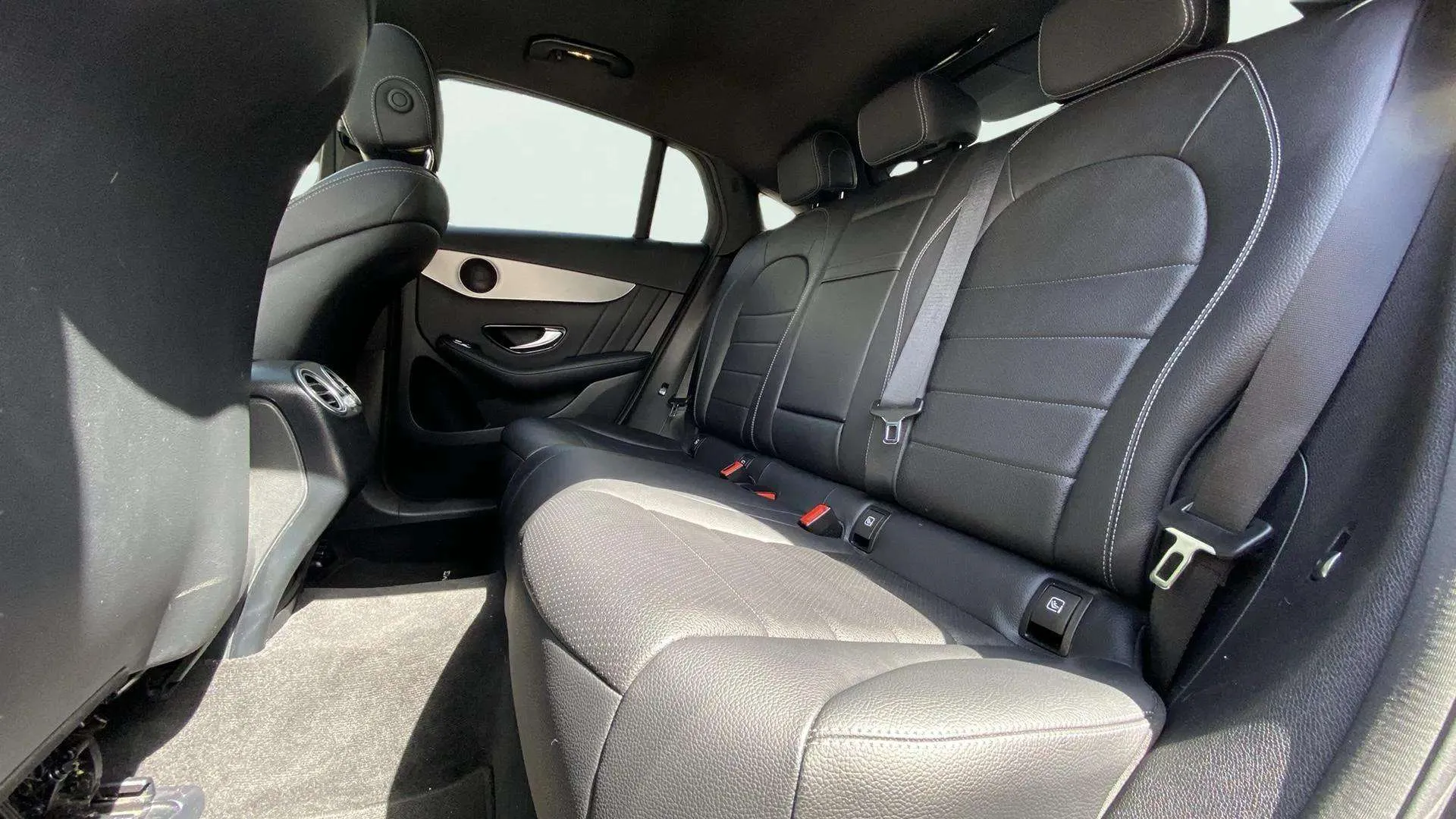 Mercedes-Benz GLC 250 d 4MATIC - foto 31