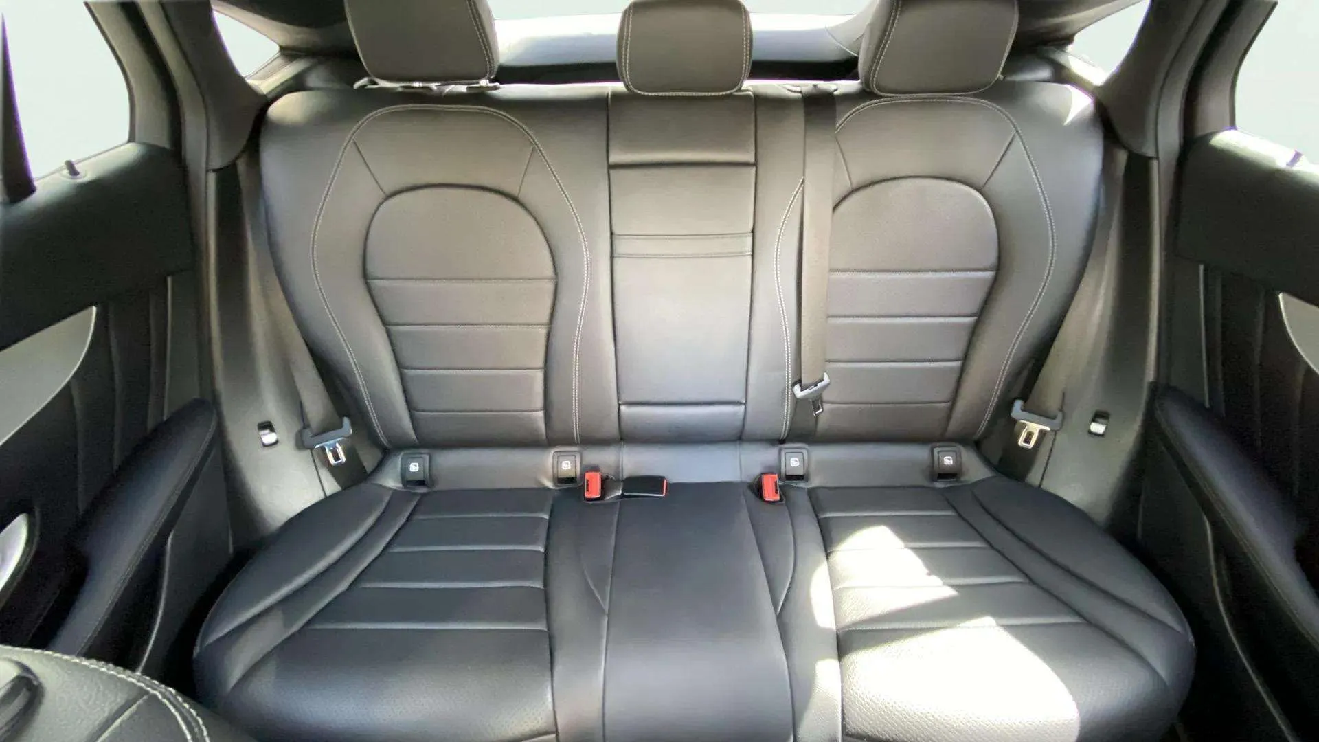 Mercedes-Benz GLC 250 d 4MATIC - foto 32