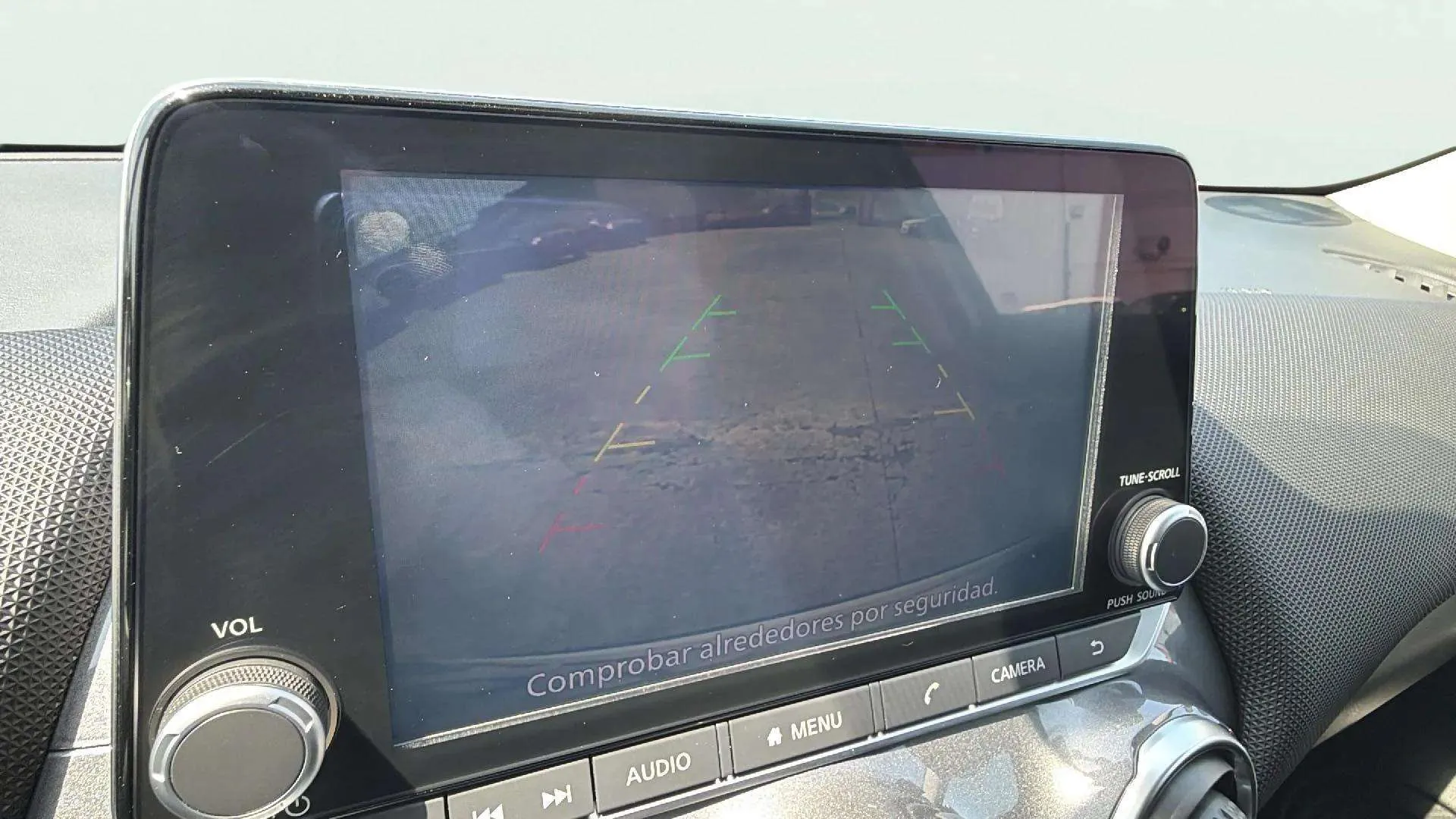 Nissan Juke DIG-T Acenta - foto 18