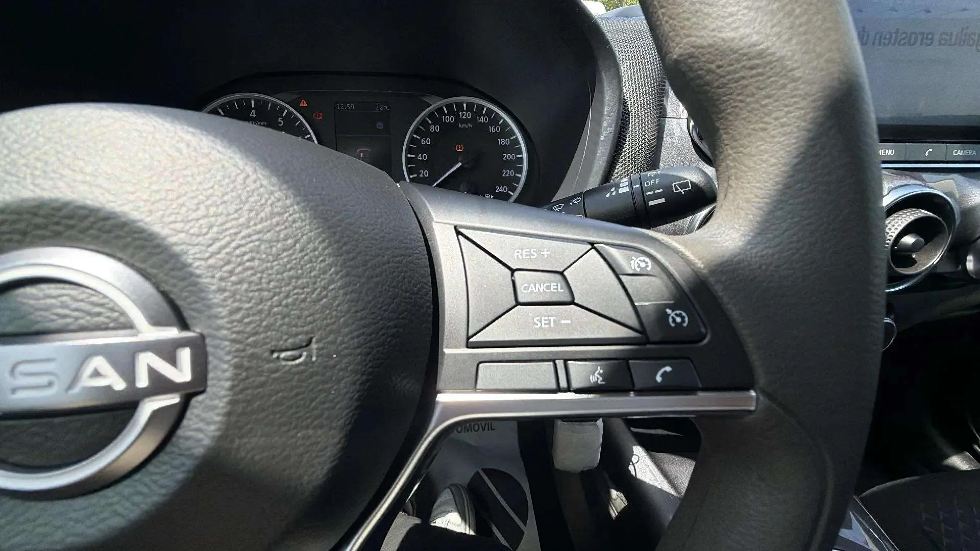 Nissan Juke DIG-T Acenta - foto 13