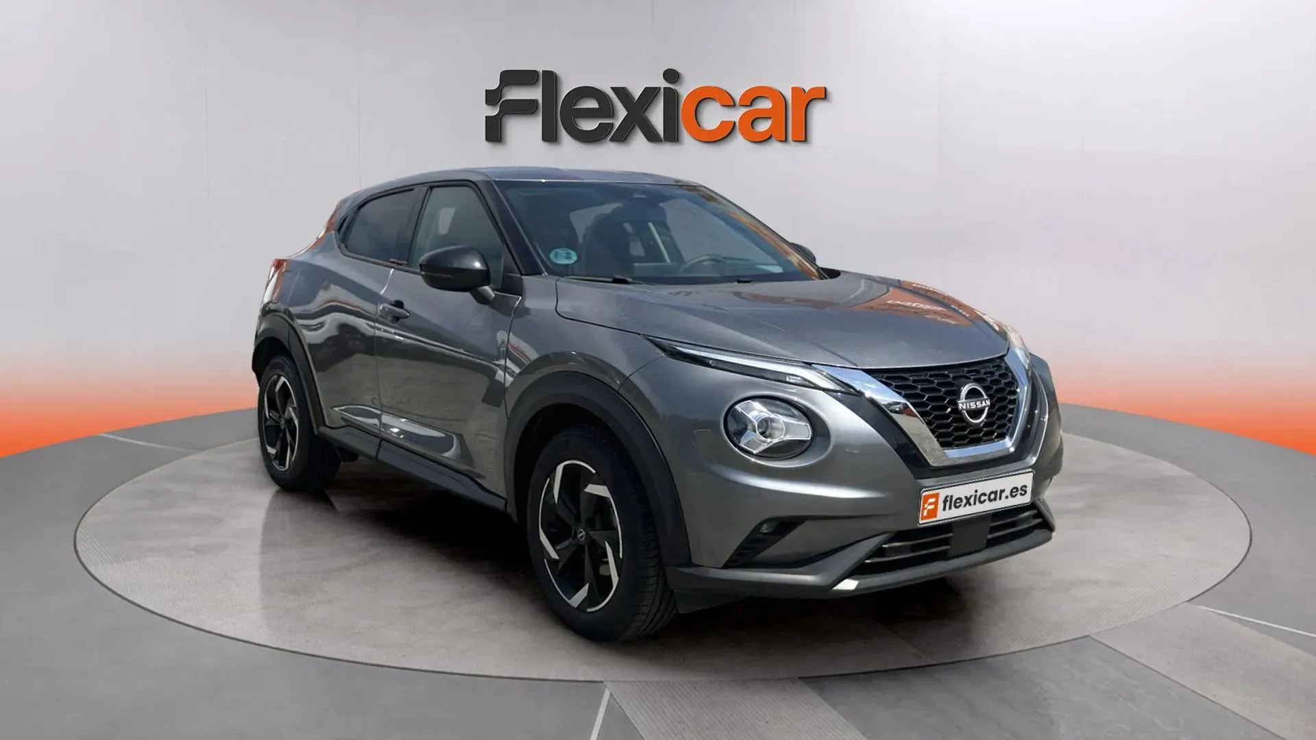 Nissan Juke DIG-T 6M/T Acenta - foto 1