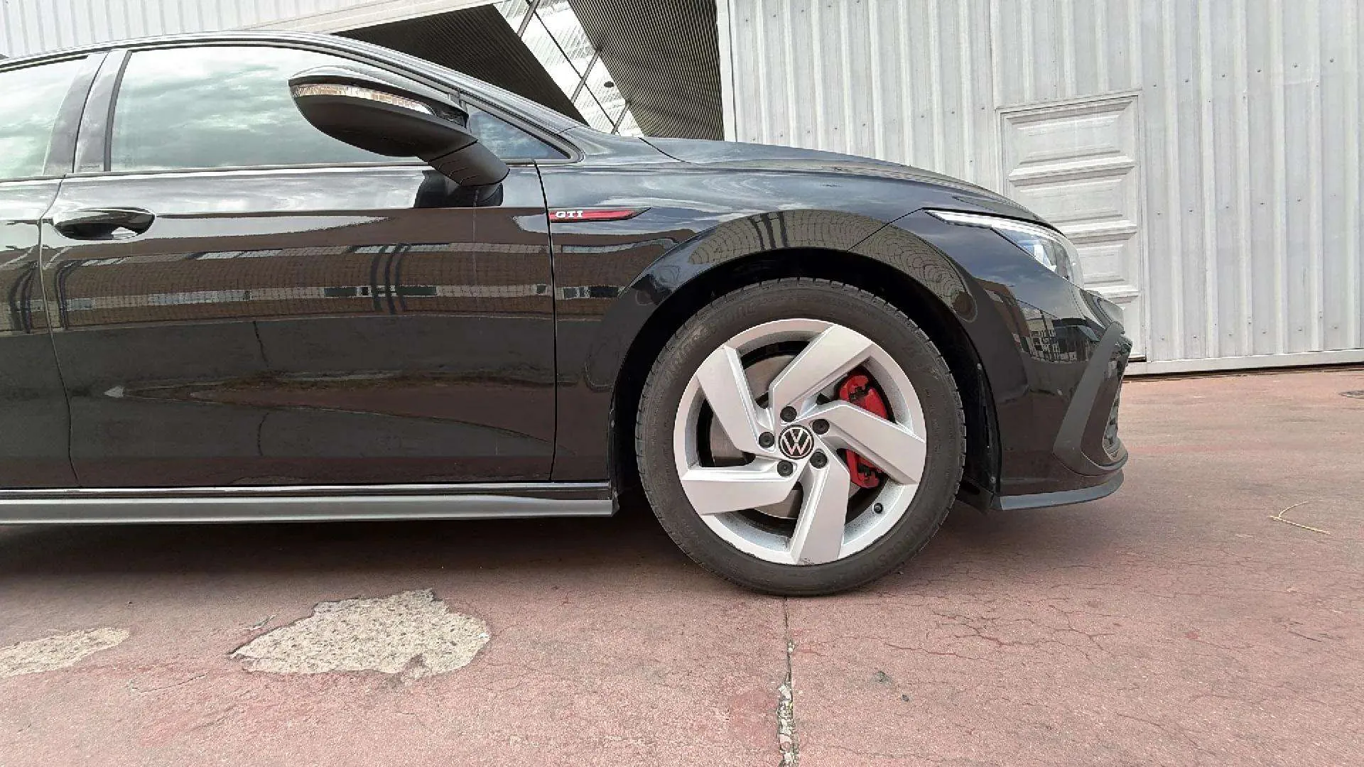 Volkswagen Golf GTI 2.0 TSI DSG - foto 14