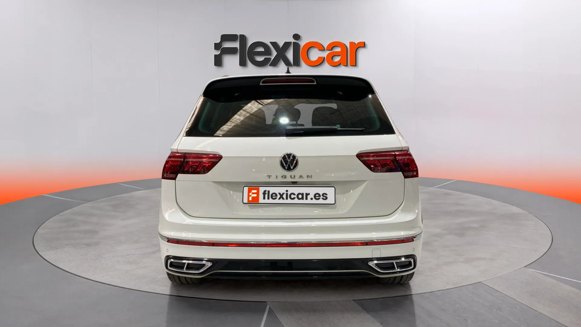 Volkswagen Tiguan R-Line 2.0 TDI DSG - foto 7