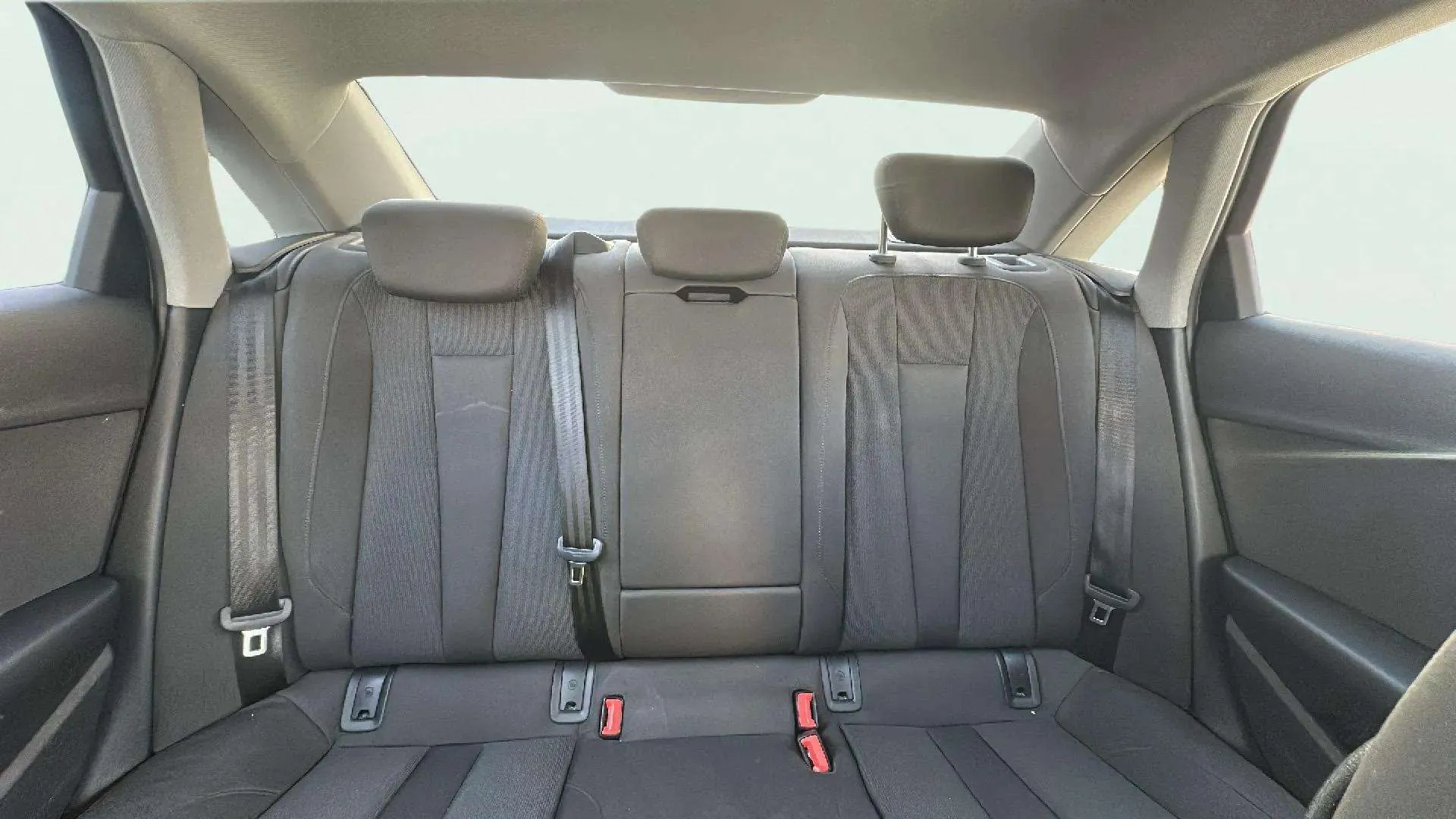 Audi A4 Avant Advanced 35 TDI S tronic - foto 12