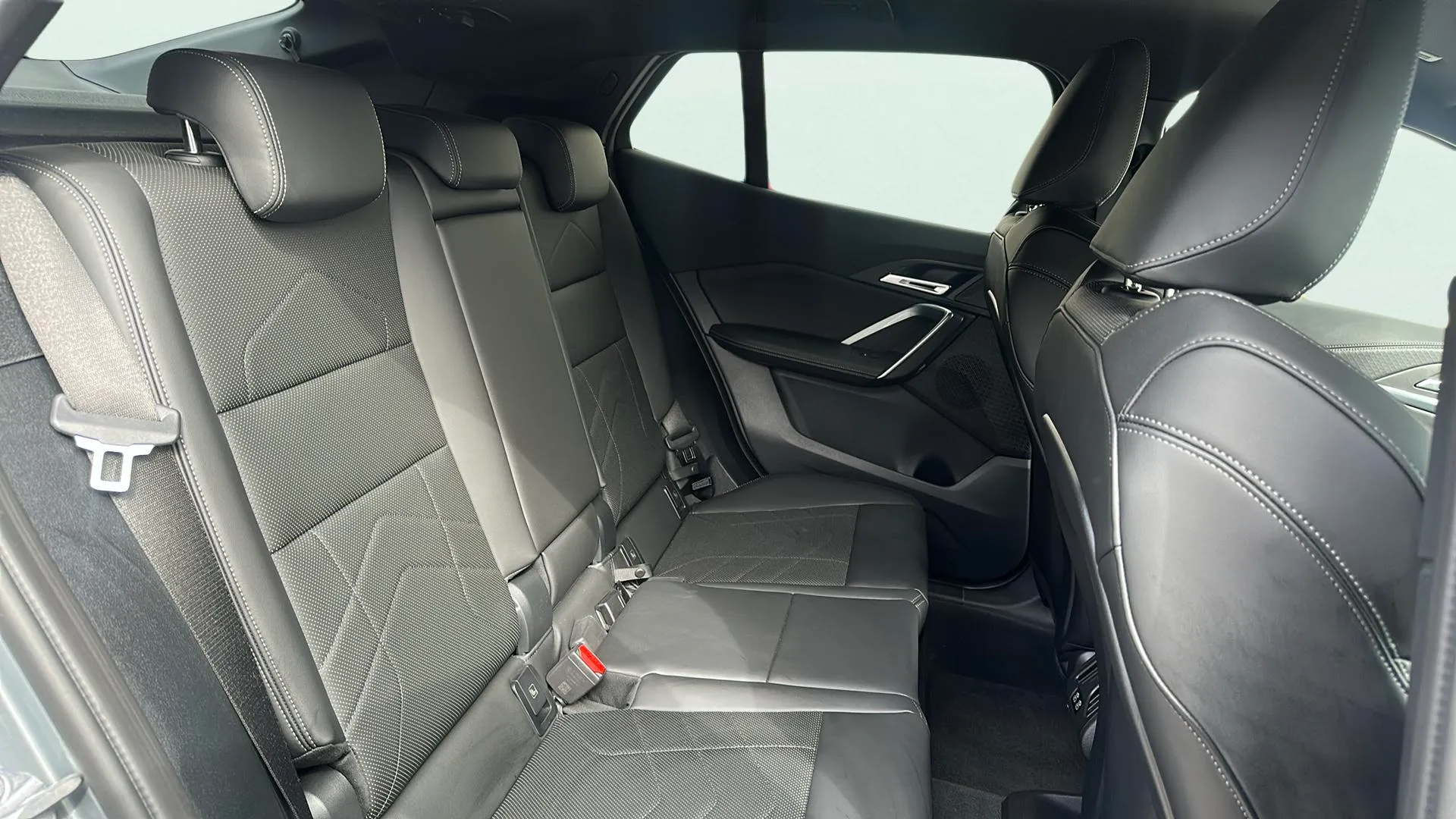 BMW X2 sDrive18d - foto 14