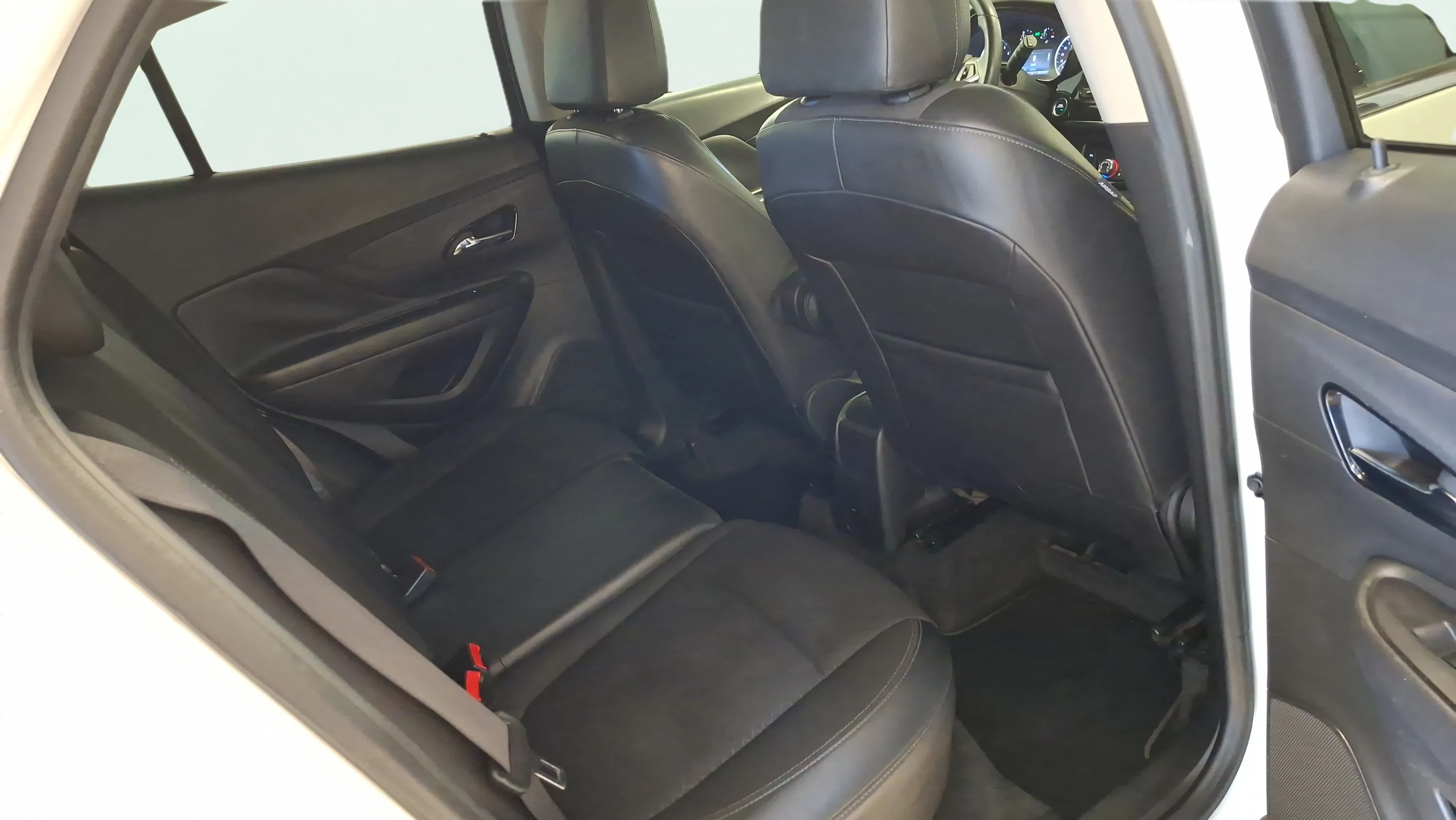 Opel Mokka 1.4 T 4x2 Selective - foto 11