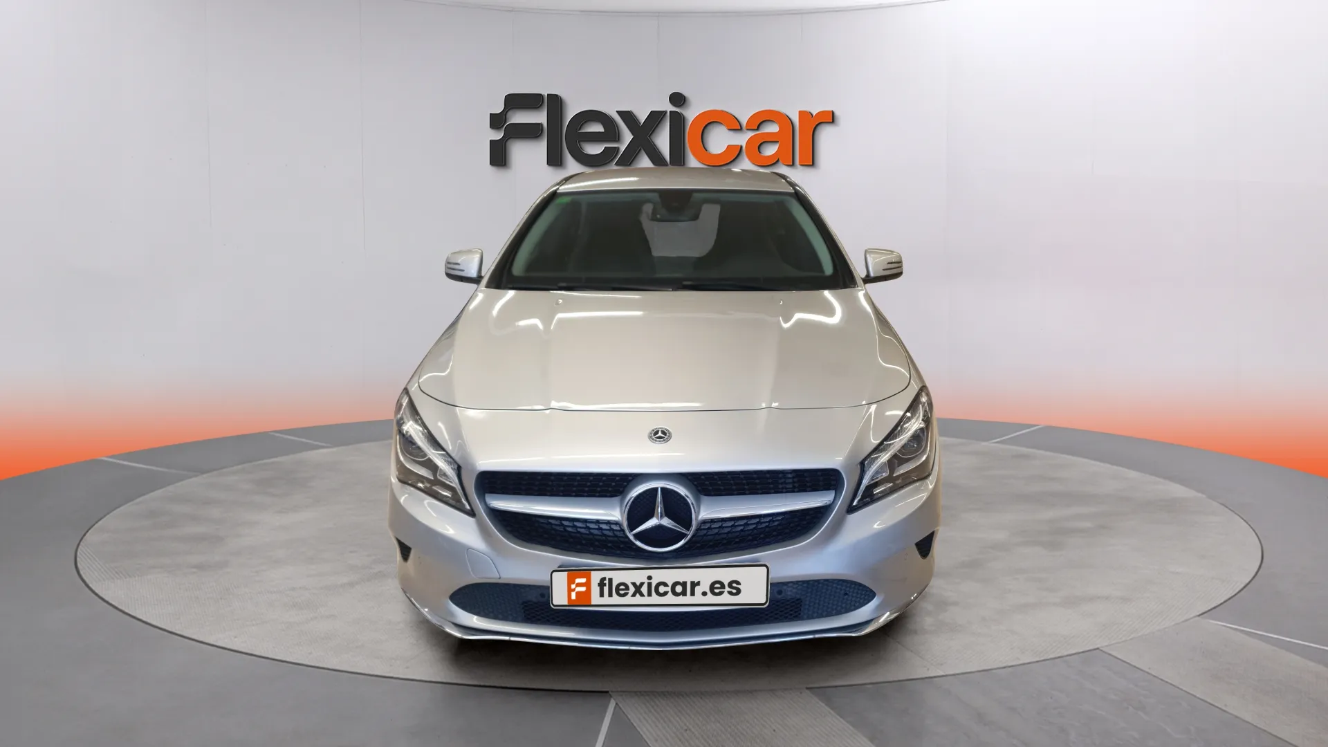 Mercedes-Benz CLA 200 - foto 3
