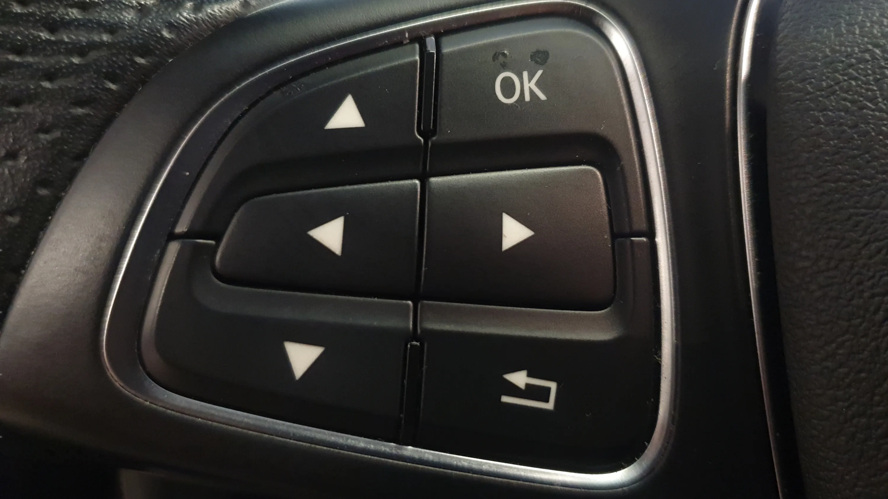 Mercedes-Benz CLA 200 - foto 14