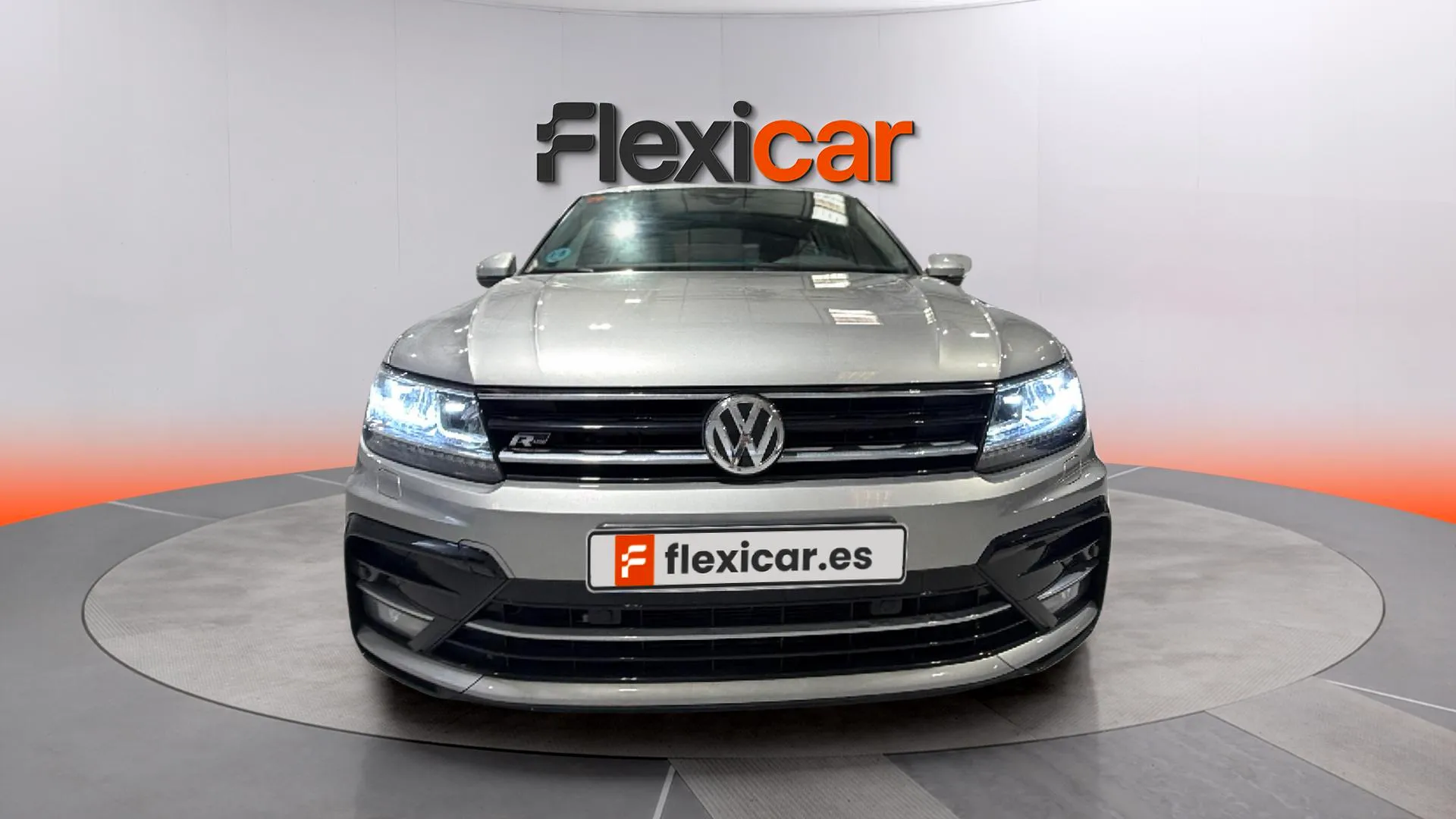 Volkswagen Tiguan Sport 2.0 TDI DSG - foto 2