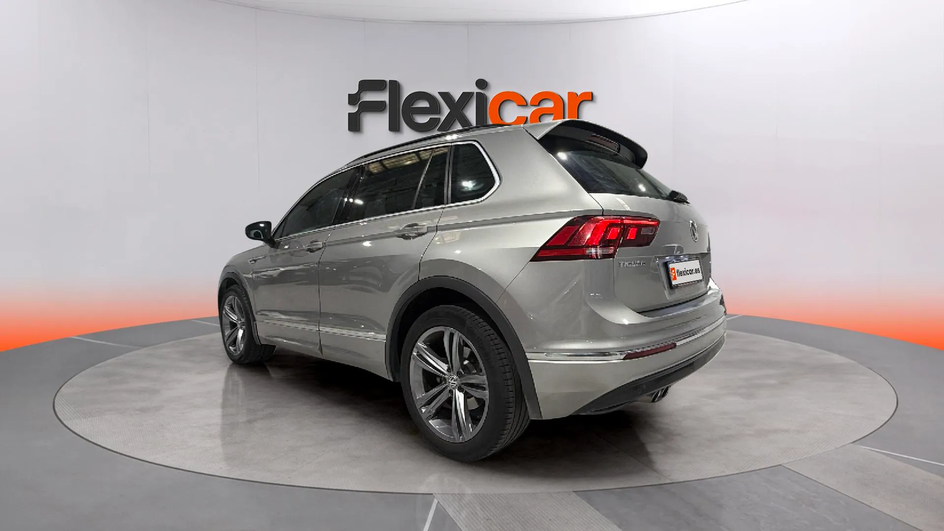 Volkswagen Tiguan Sport 2.0 TDI DSG - foto 5