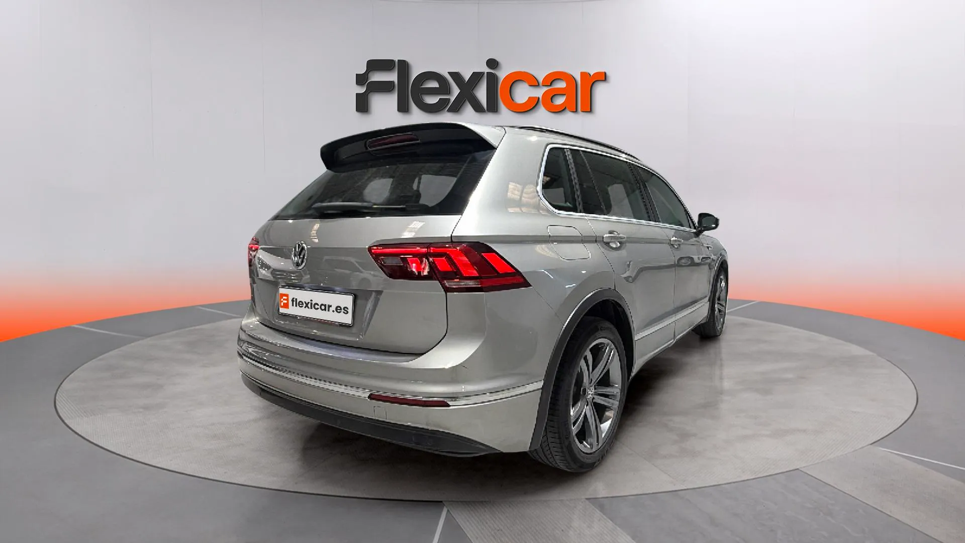 Volkswagen Tiguan Sport 2.0 TDI DSG - foto 7