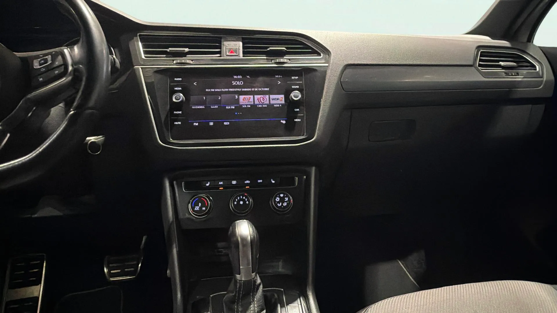 Volkswagen Tiguan Sport 2.0 TDI DSG - foto 12