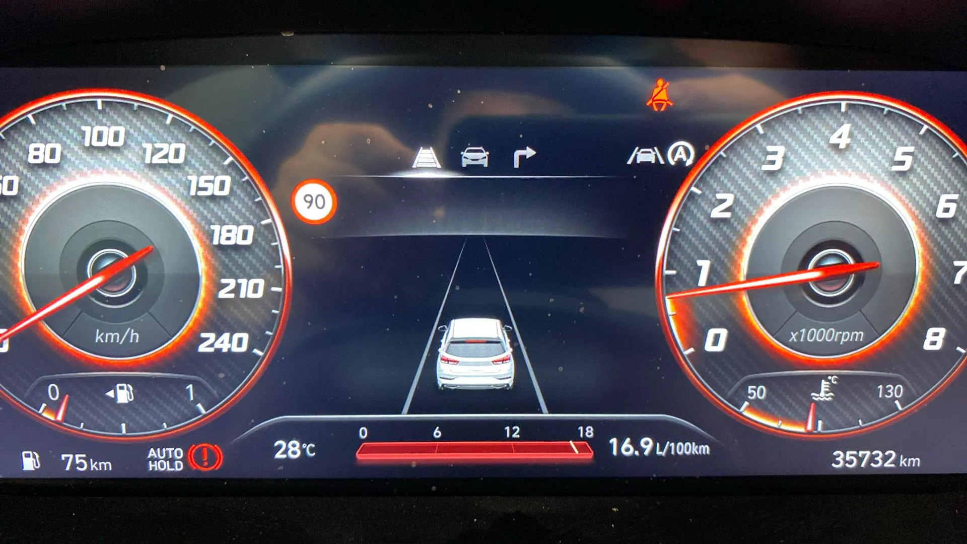 Hyundai i30 1.5 DPI N Line SE - foto 16