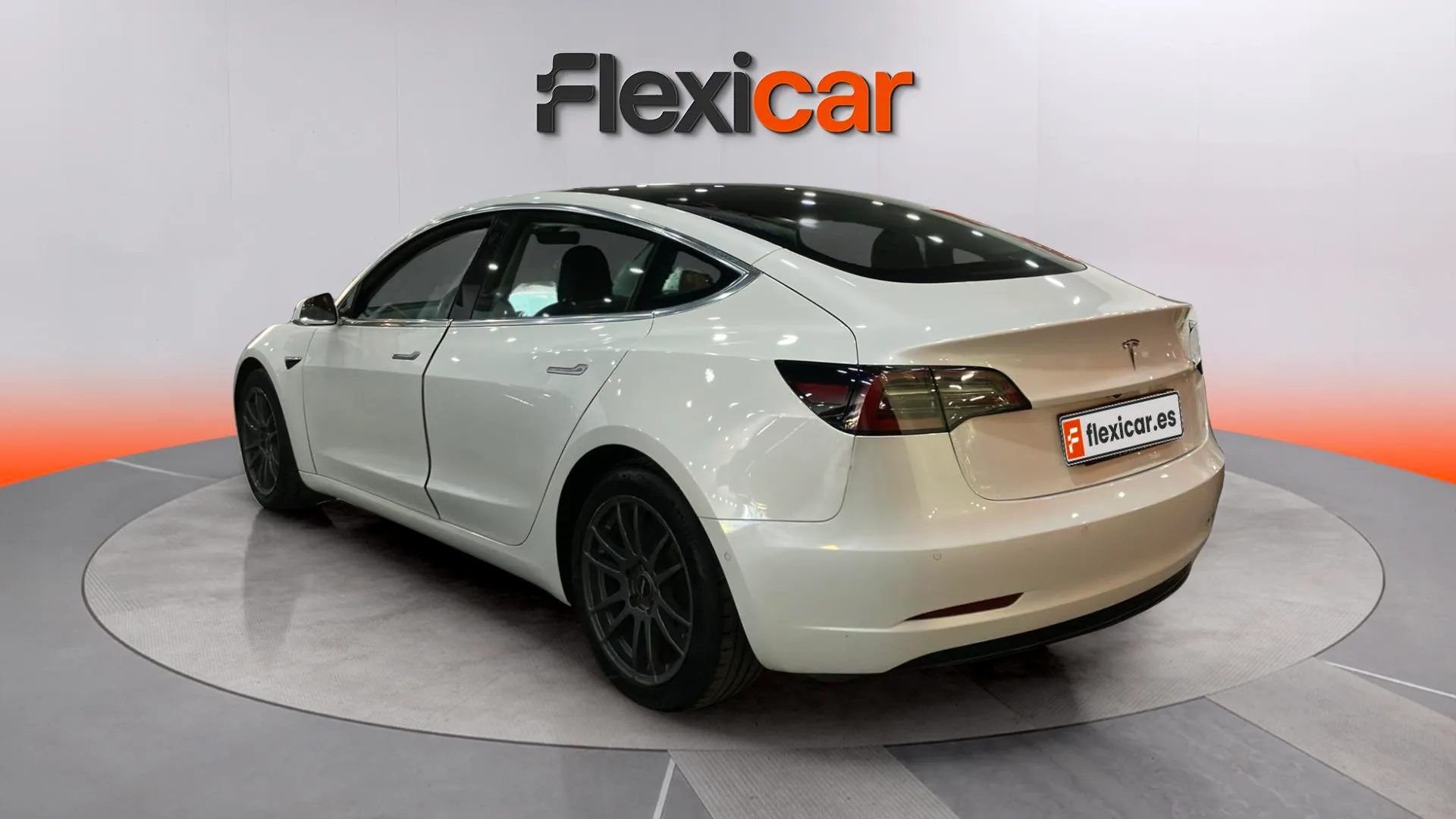 Tesla Model 3 Estándar Plus RWD - foto 5