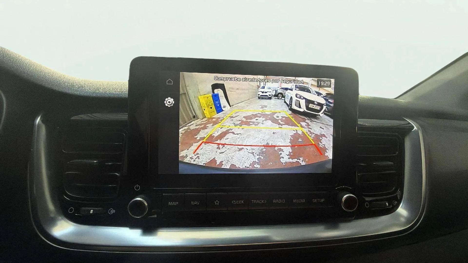 Kia Stonic 1.0 T-GDi MHEV Business - foto 24