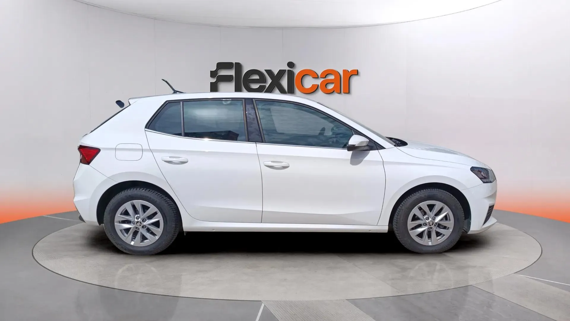 Škoda Fabia 1.0 TSI Ambition - foto 7
