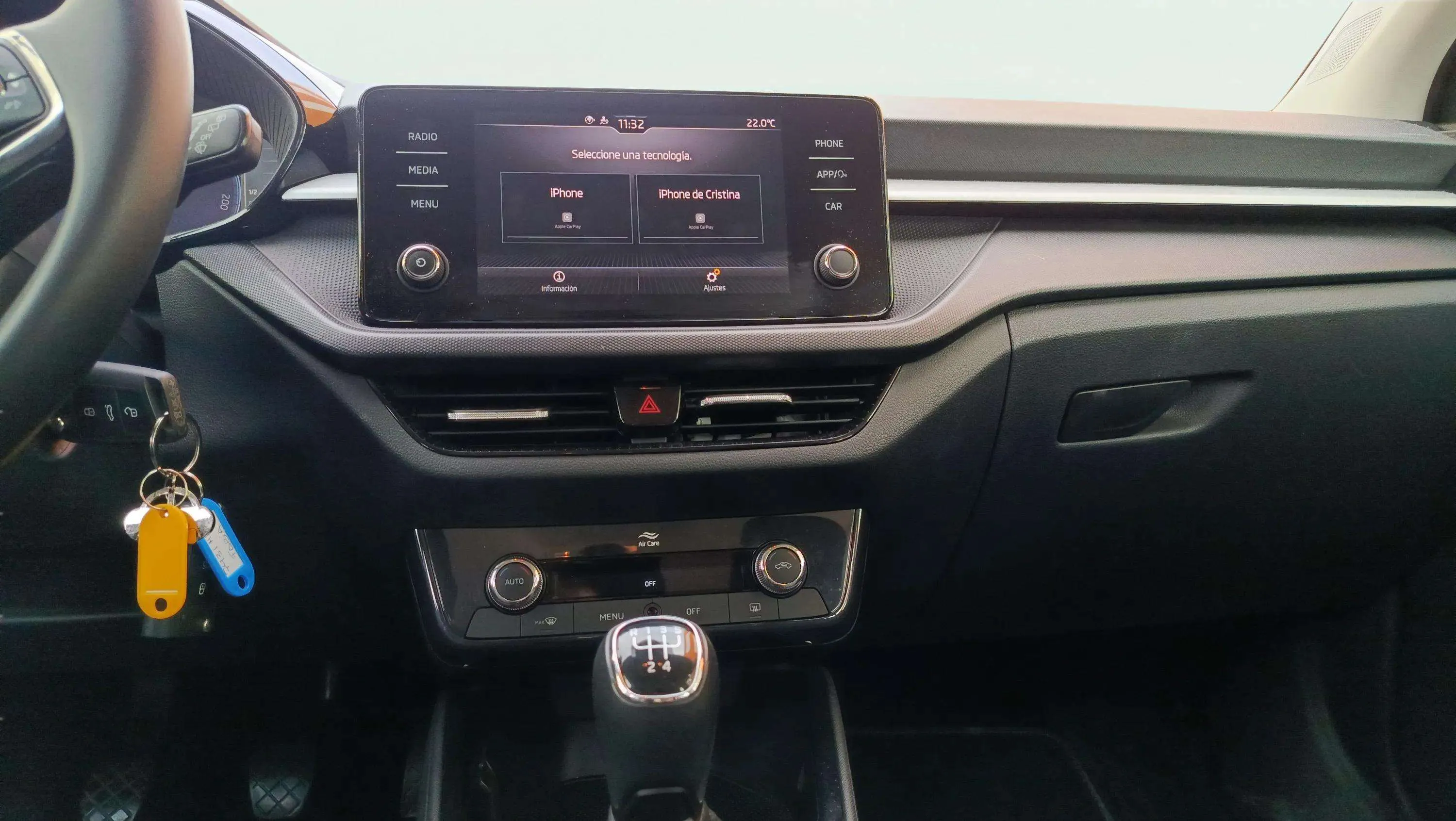 Škoda Fabia 1.0 TSI Ambition - foto 16