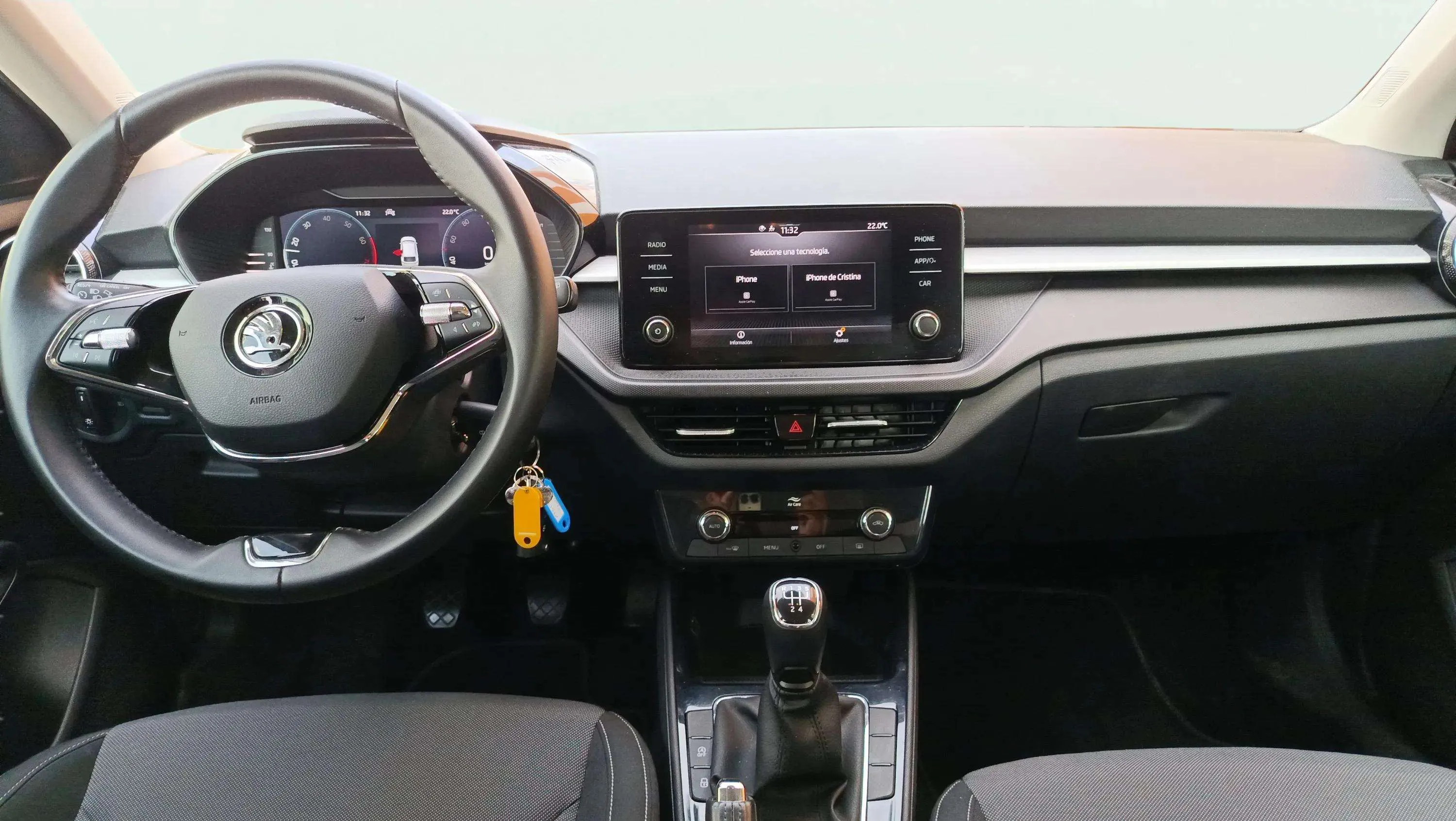 Škoda Fabia 1.0 TSI Ambition - foto 13