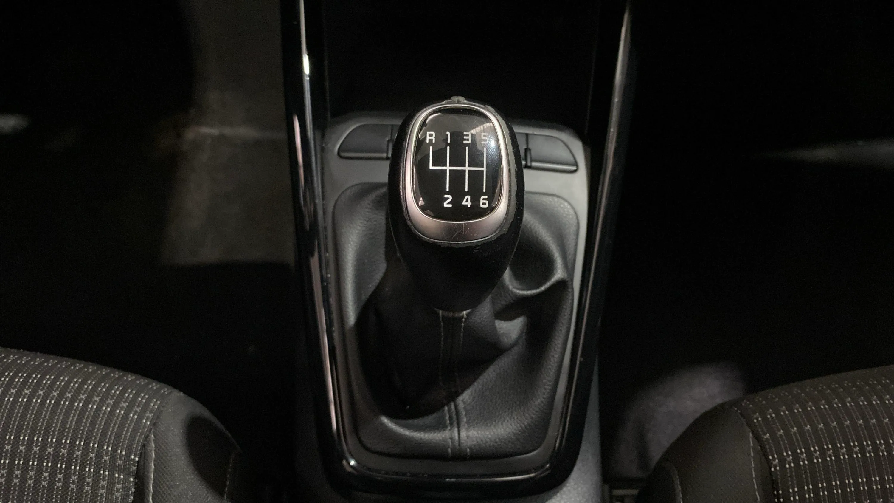 Kia Stonic 1.0 T-GDi MHEV Drive - foto 30