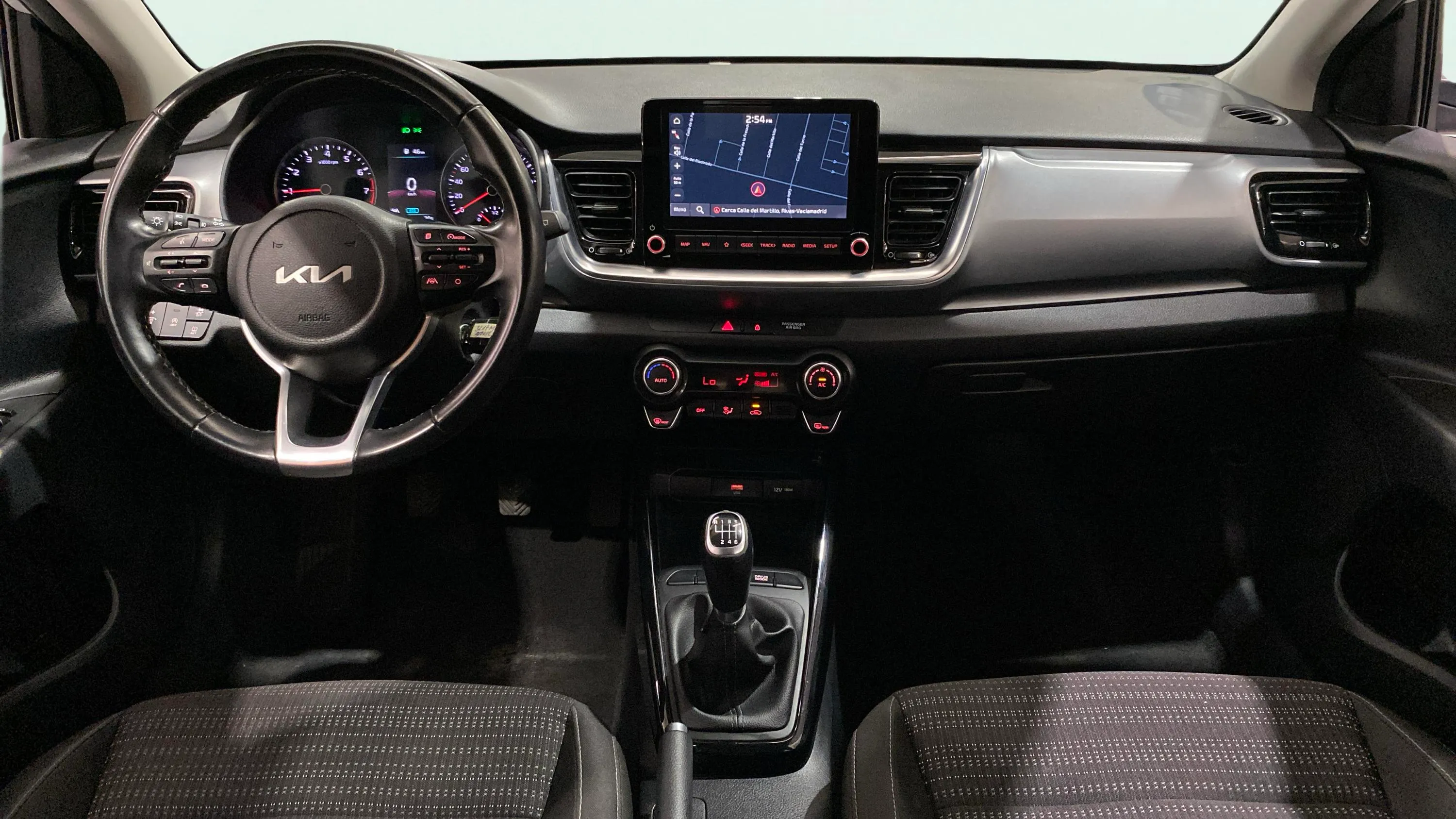 Kia Stonic 1.0 T-GDi MHEV Drive - foto 13