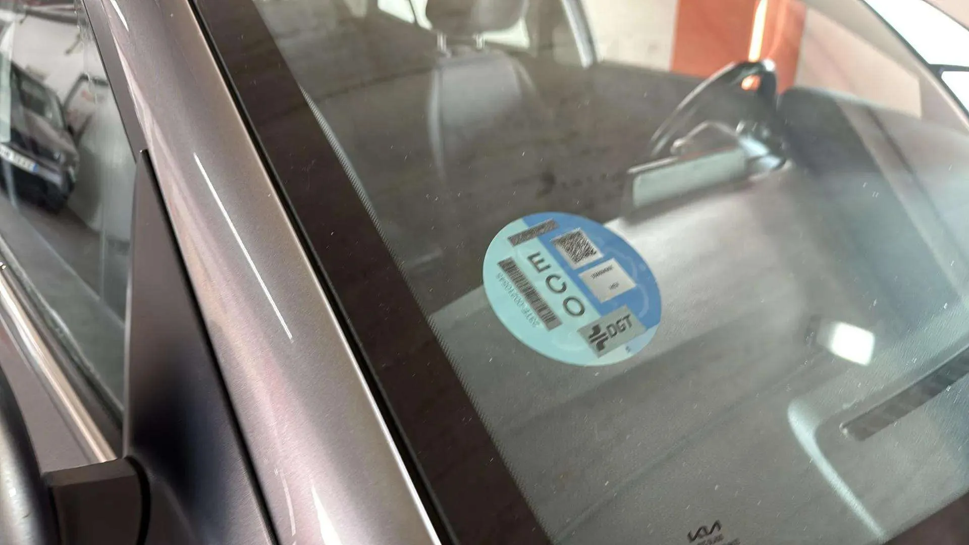 Kia Stonic 1.0 T-GDi MHEV Business - foto 11