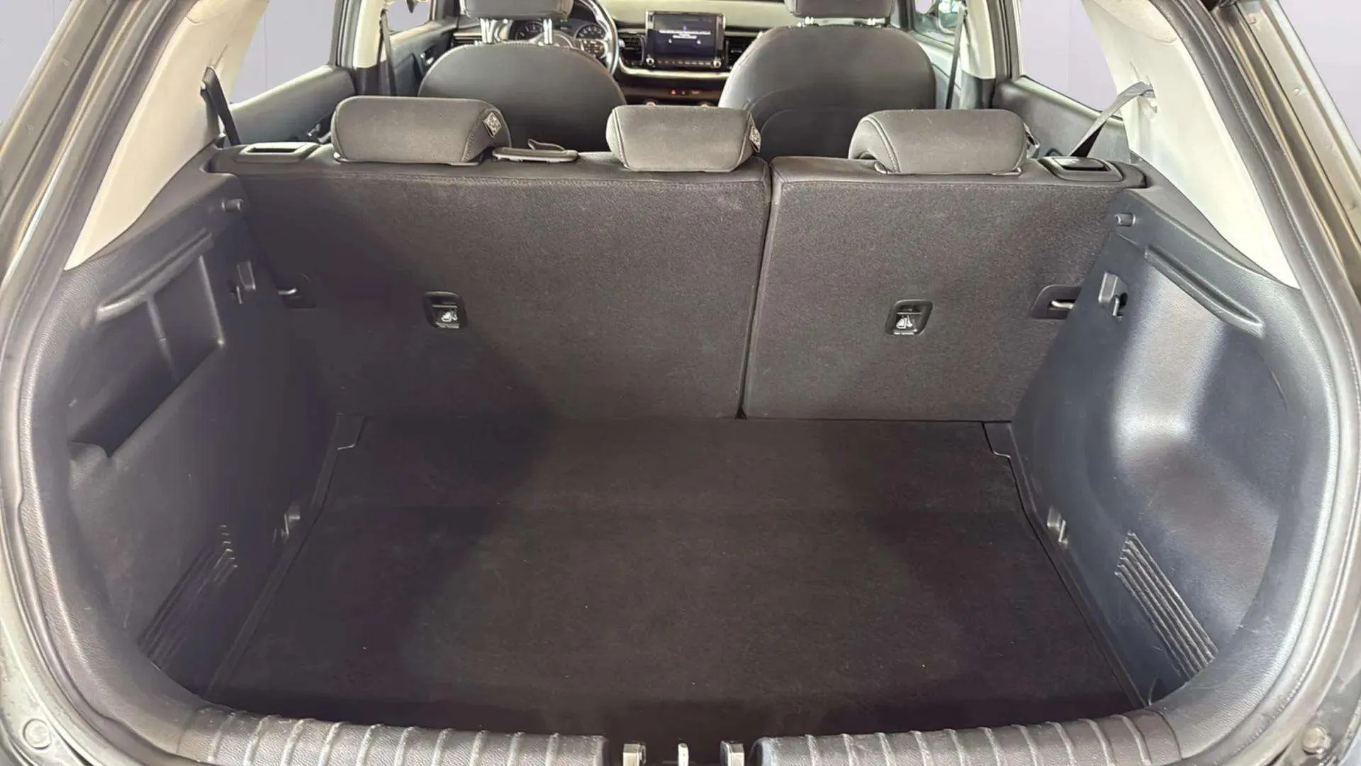 Kia Stonic 1.0 T-GDi MHEV Business - foto 9