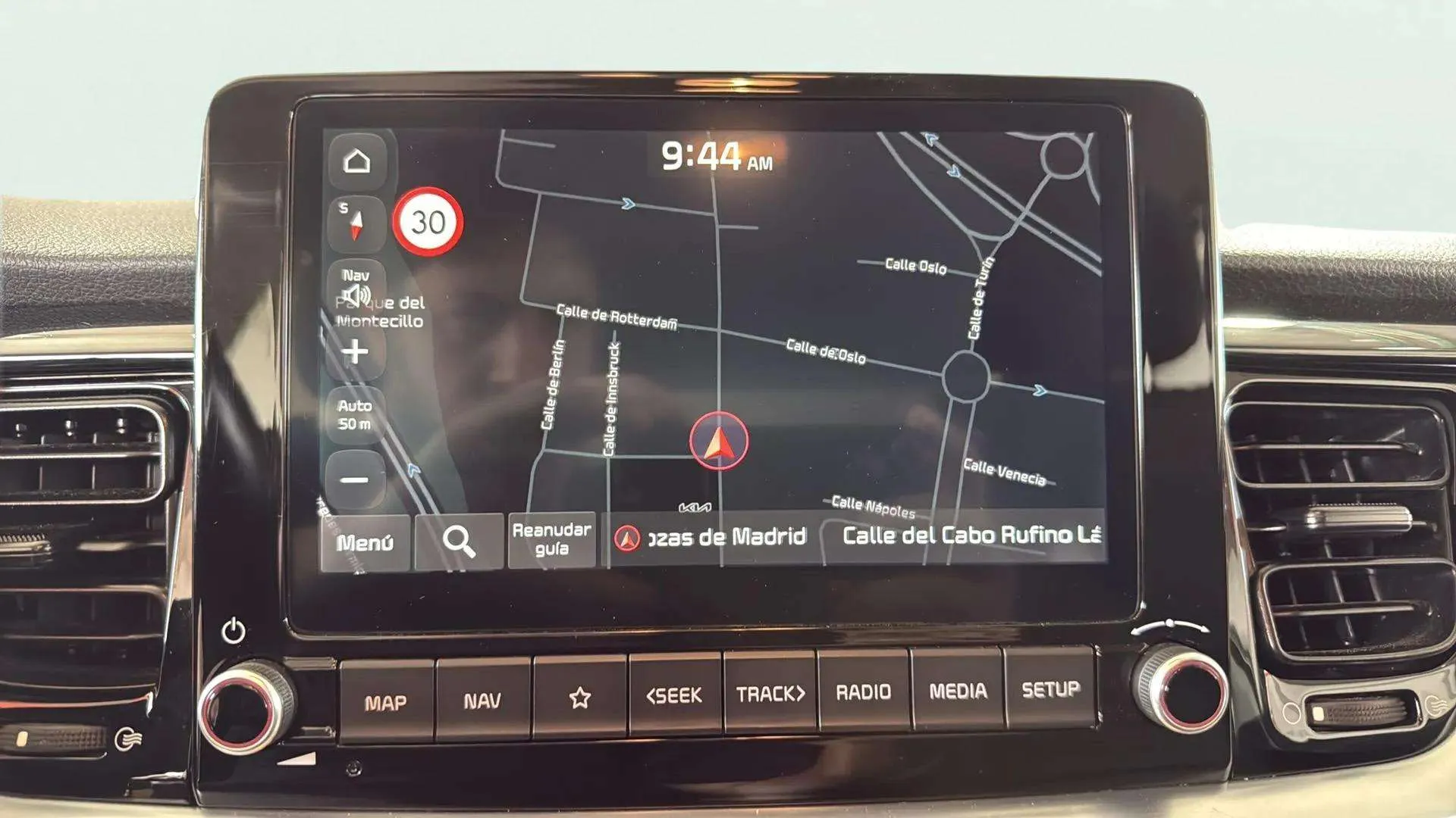 Kia Stonic 1.0 T-GDi MHEV Business - foto 23