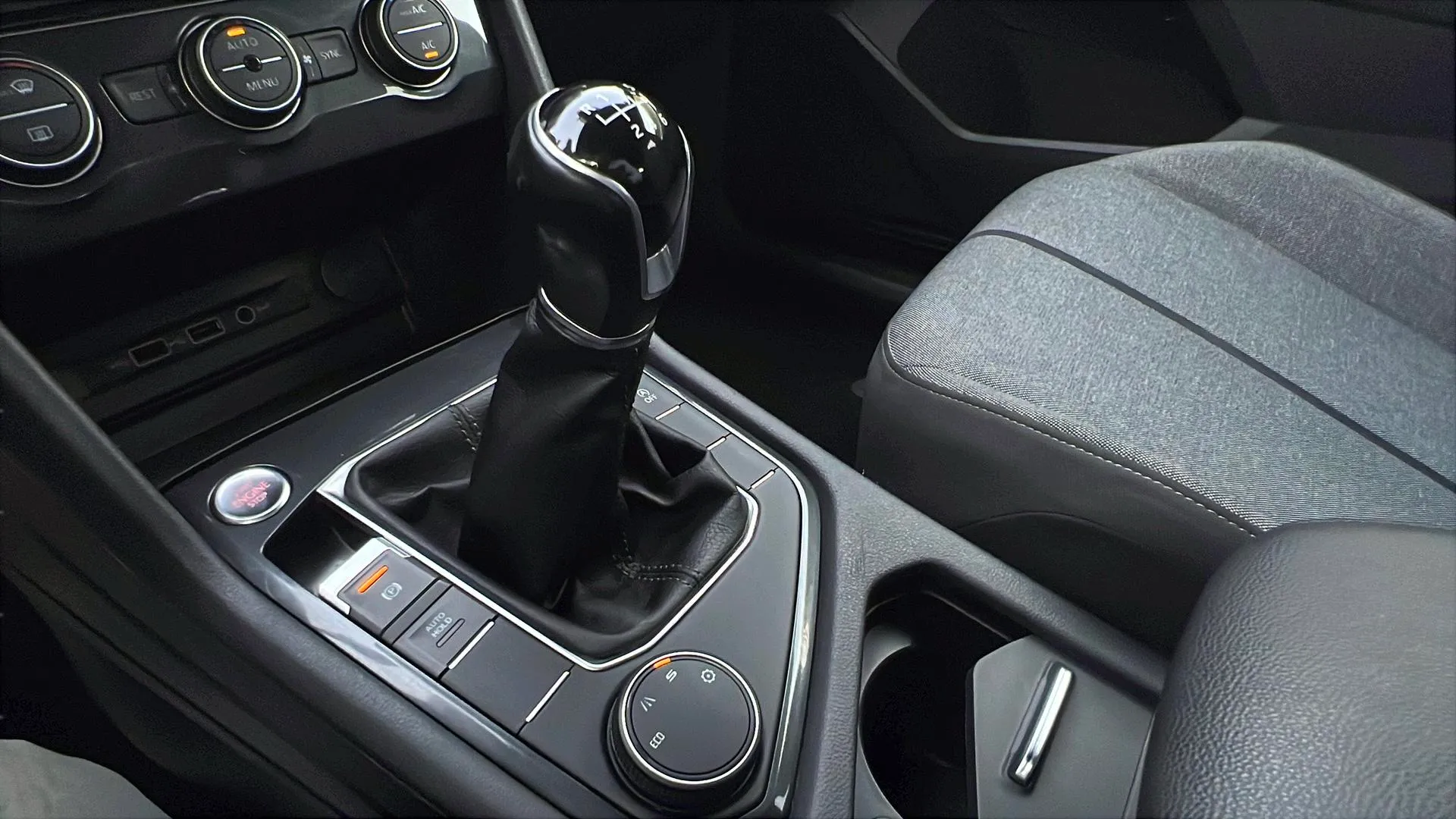 SEAT Tarraco 1.5 TSI Style Plus - foto 21