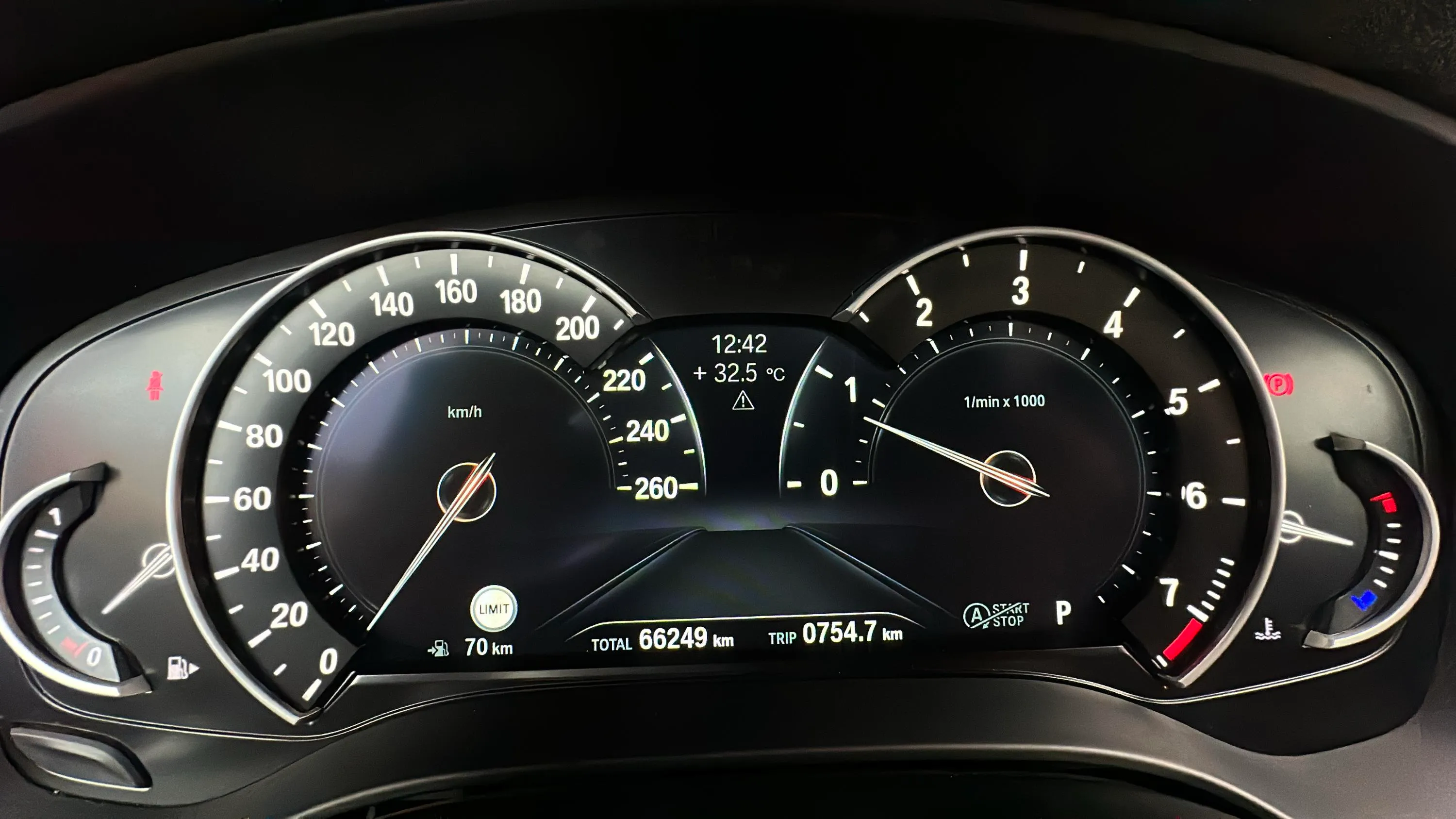 BMW Serie 5 540iA - foto 14