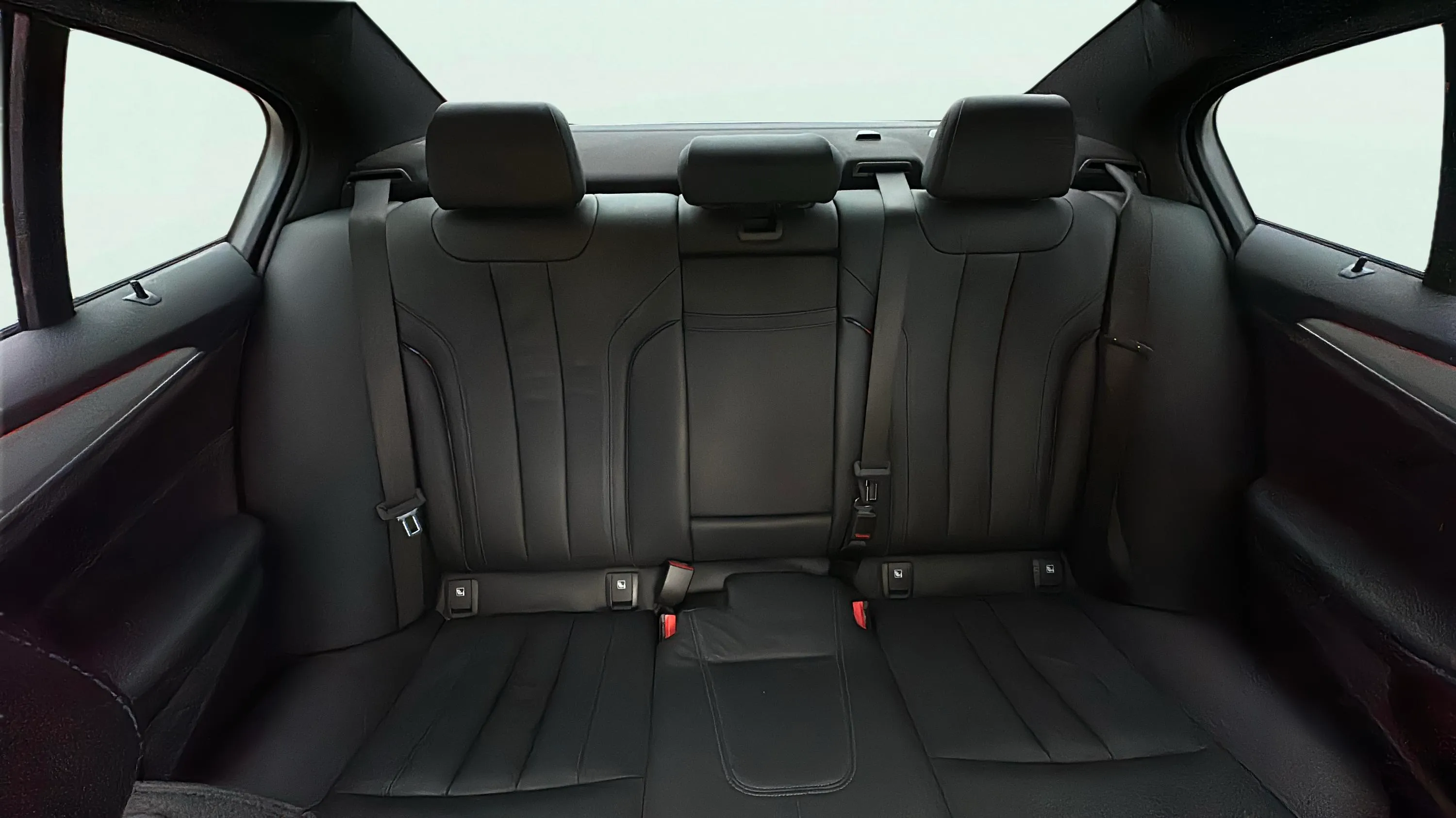 BMW Serie 5 540iA - foto 19