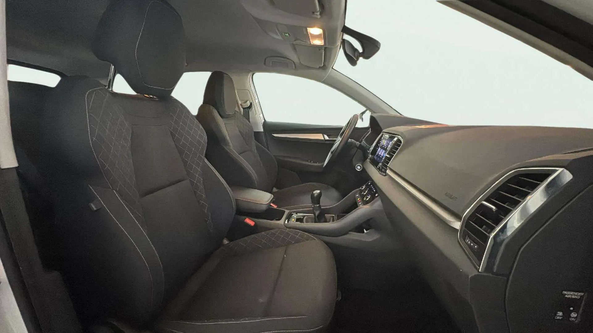 Škoda Karoq 1.5 TSI ACT Ambition - foto 12