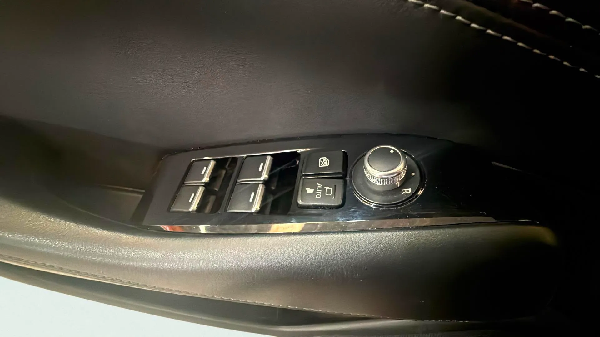 Mazda Mazda6 2.0 SKYACTIVE-G Evolution Tech Aut - foto 16