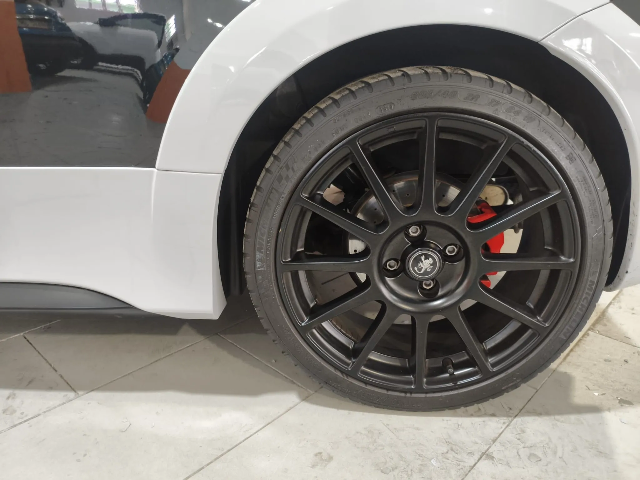 Abarth 500 1.4 16v T-Jet 695 70 Anivers. E6D - foto 21