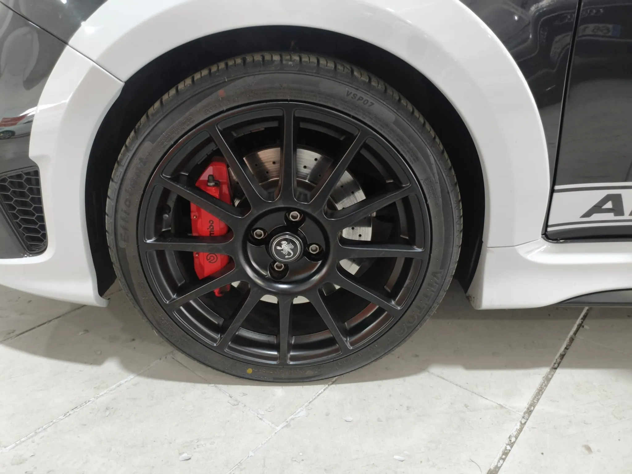 Abarth 500 1.4 16v T-Jet 695 70 Anivers. E6D - foto 20