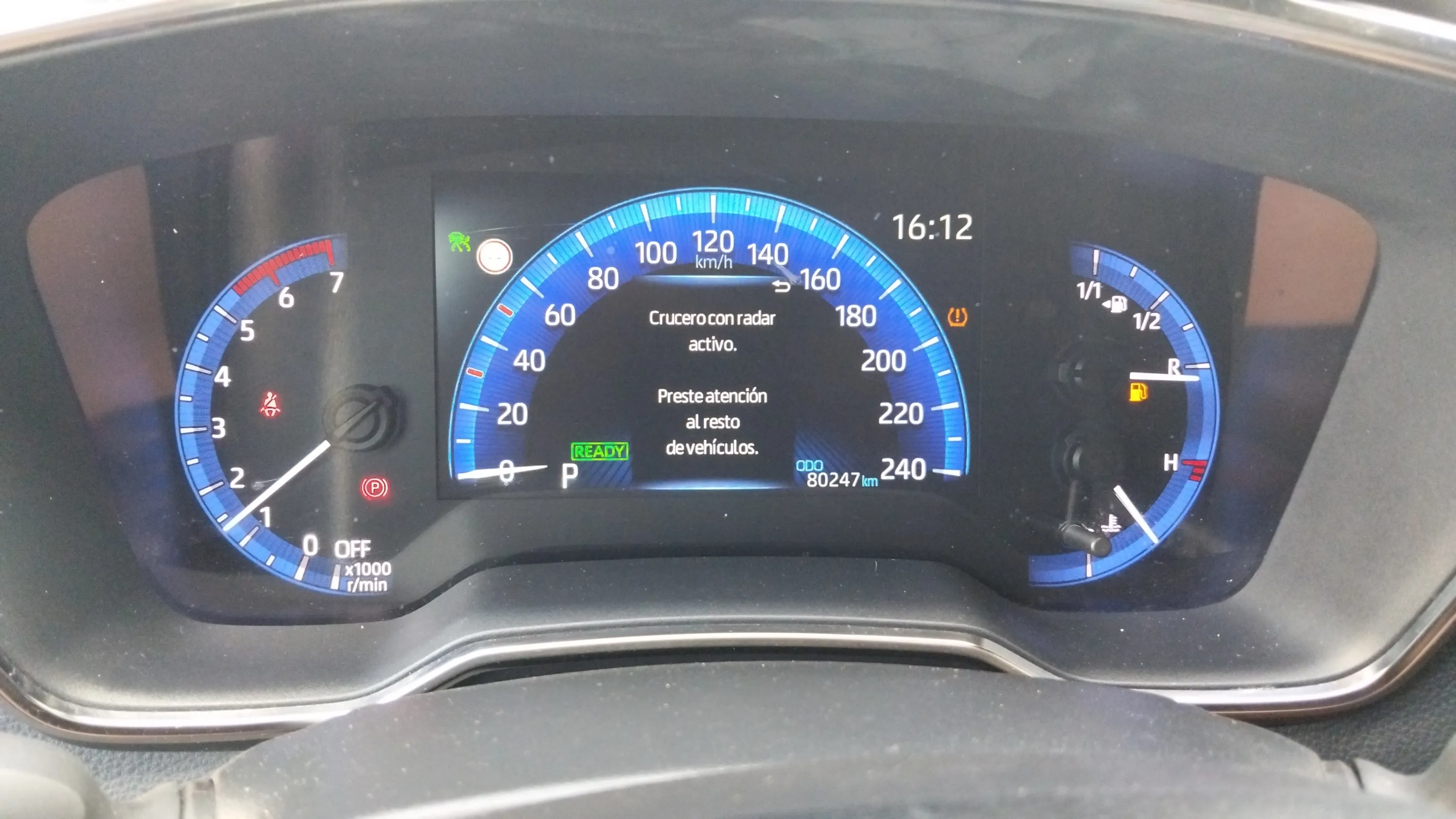 Toyota Corolla 1.8 125H Active Tech E-CVT - foto 9